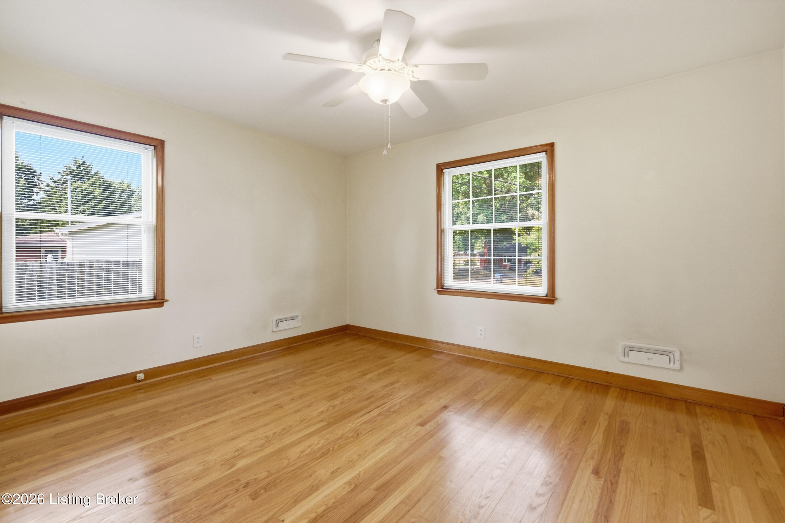 9902 Vega Ln Property Photo 16