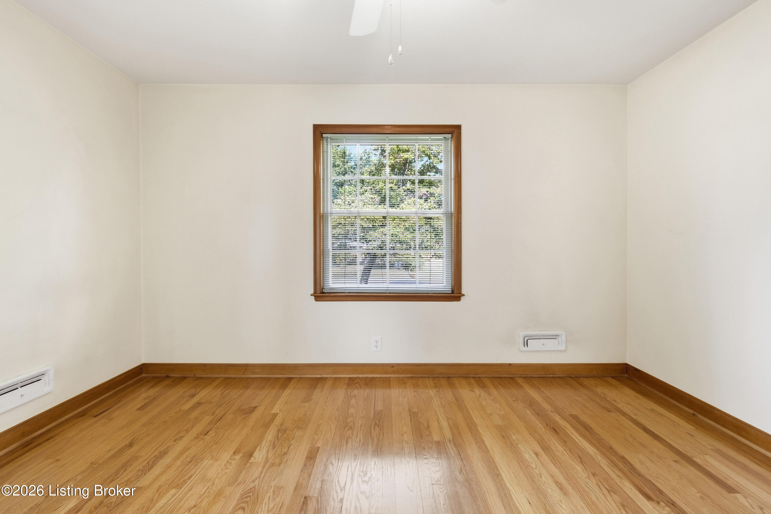 9902 Vega Ln Property Photo 17