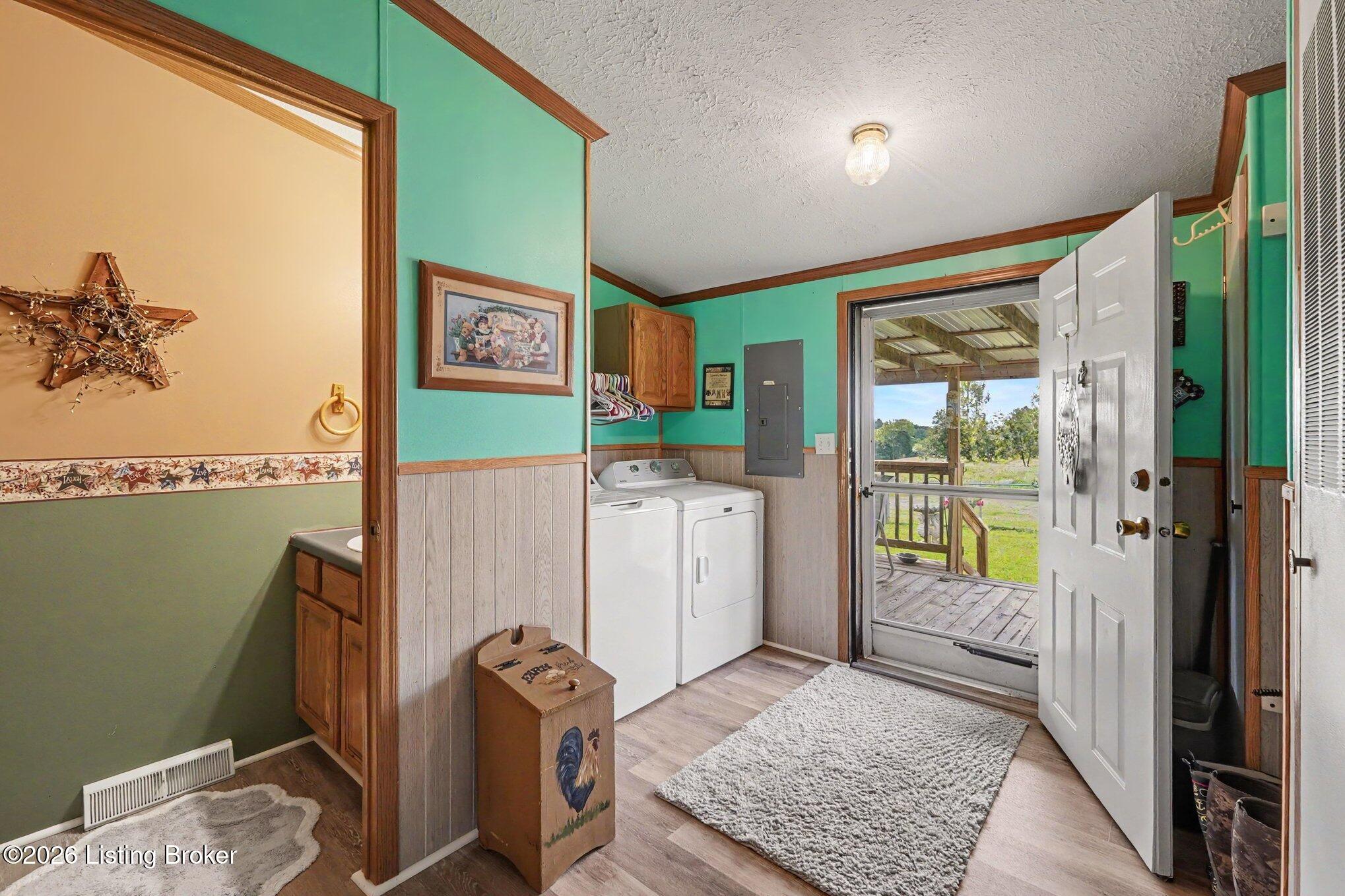 4226 Briar Ridge Rd Property Photo 3