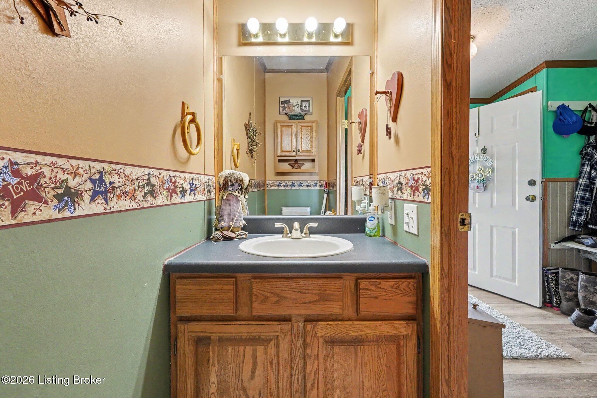 4226 Briar Ridge Rd Property Photo 4