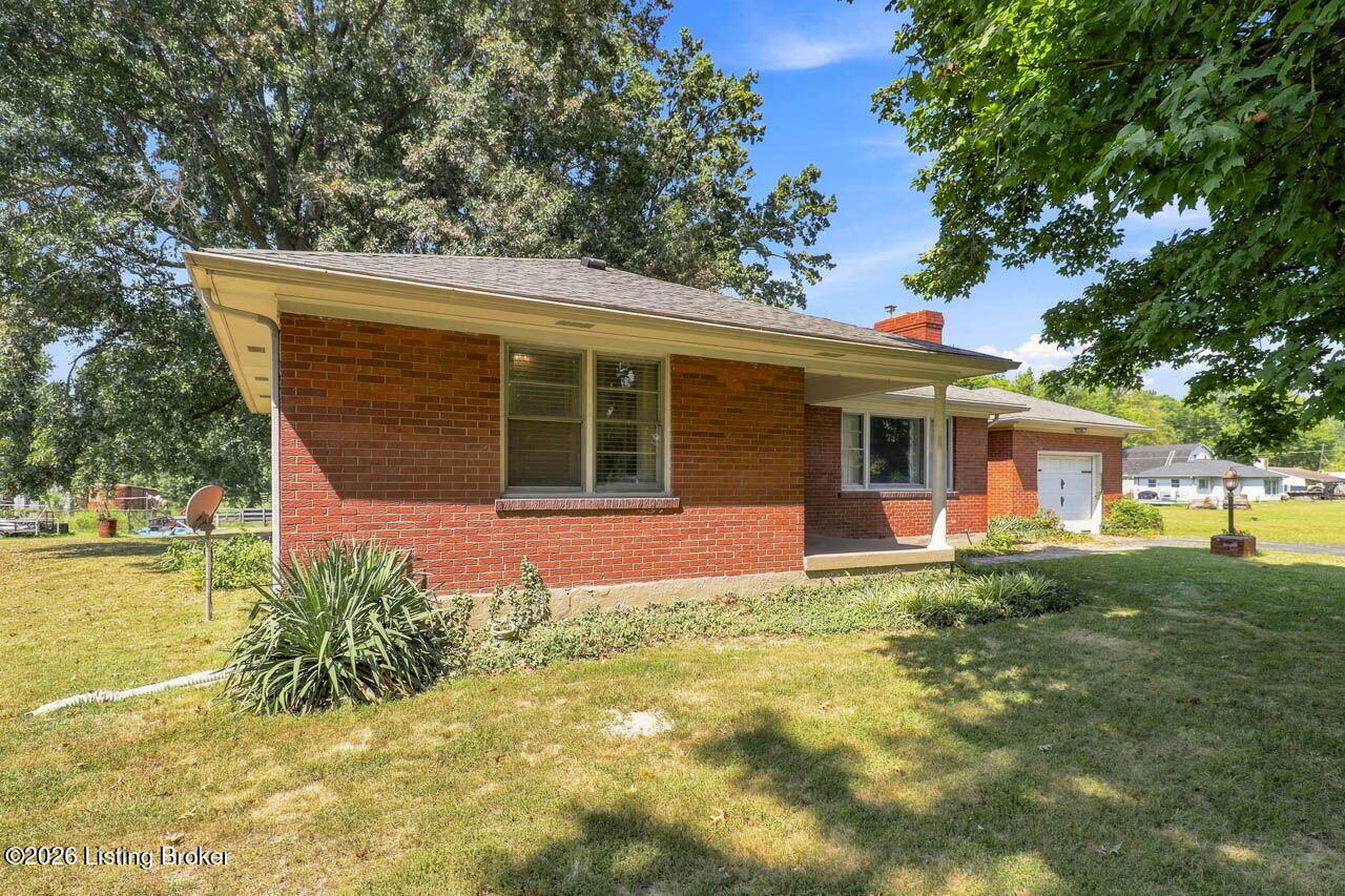2337 Coral Ridge Rd Property Photo 3