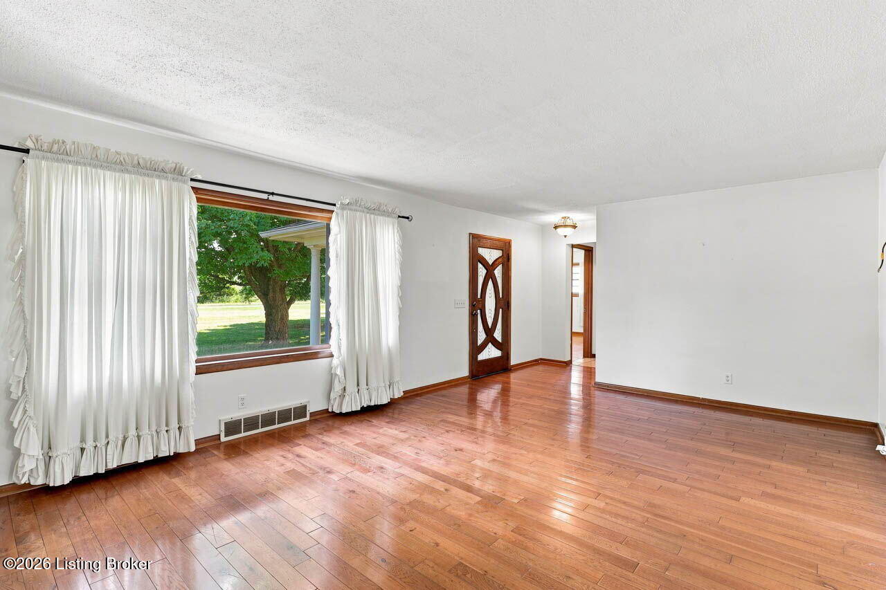 2337 Coral Ridge Rd Property Photo 8
