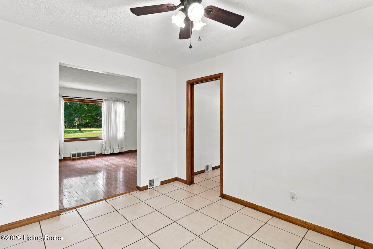 2337 Coral Ridge Rd Property Photo 13