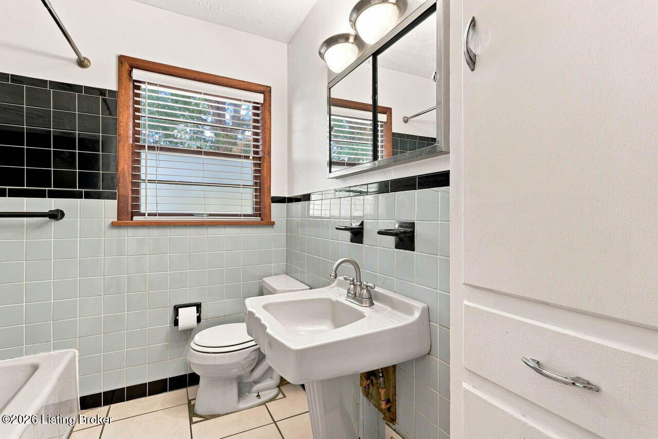 2337 Coral Ridge Rd Property Photo 27