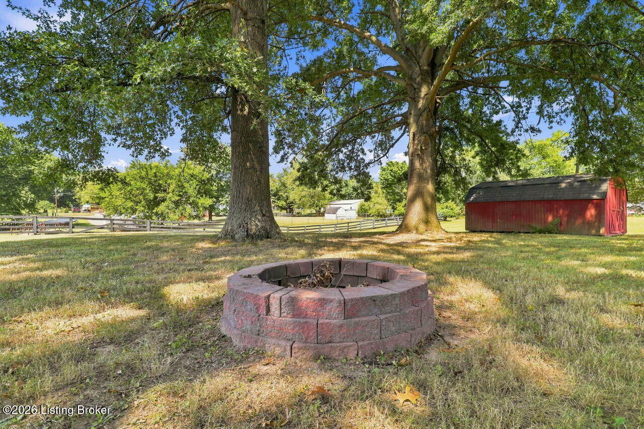 2337 Coral Ridge Rd Property Photo 36