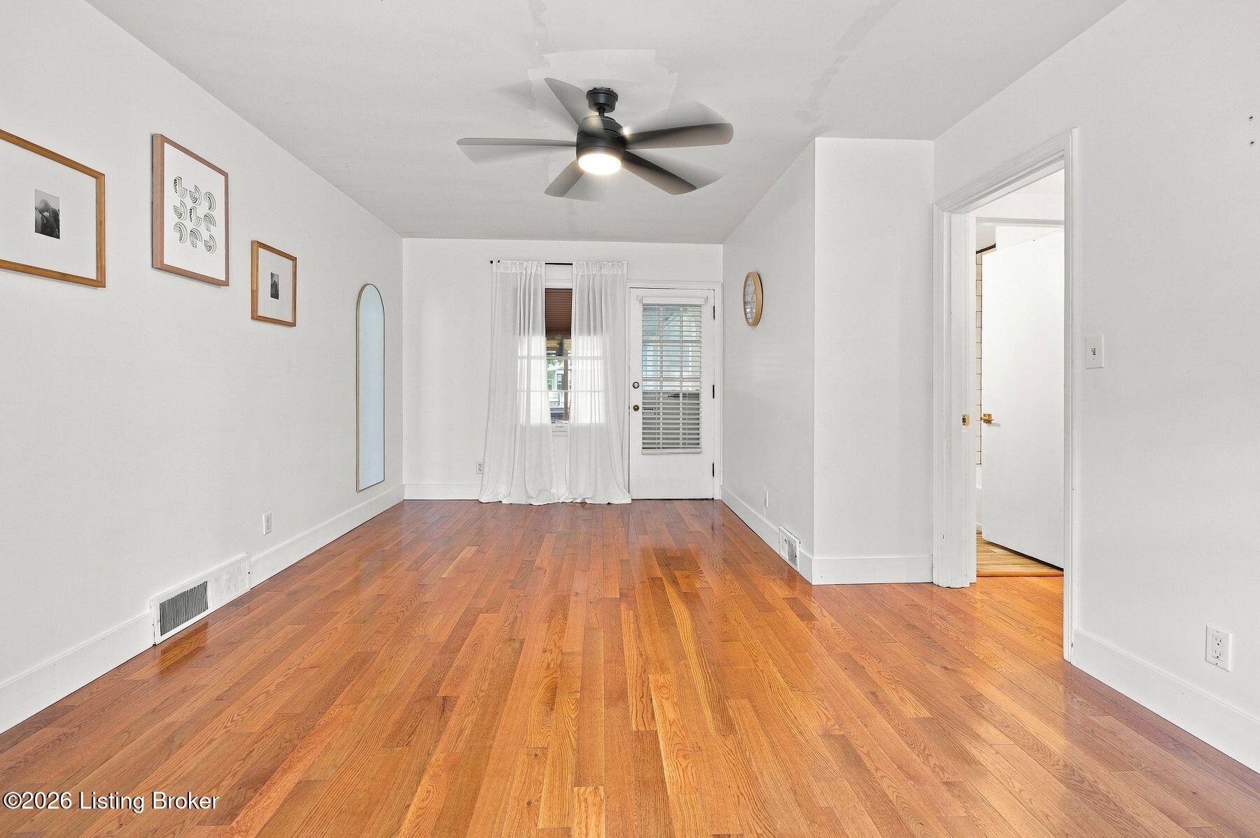 2208 Bashford Manor Ln Property Photo 25