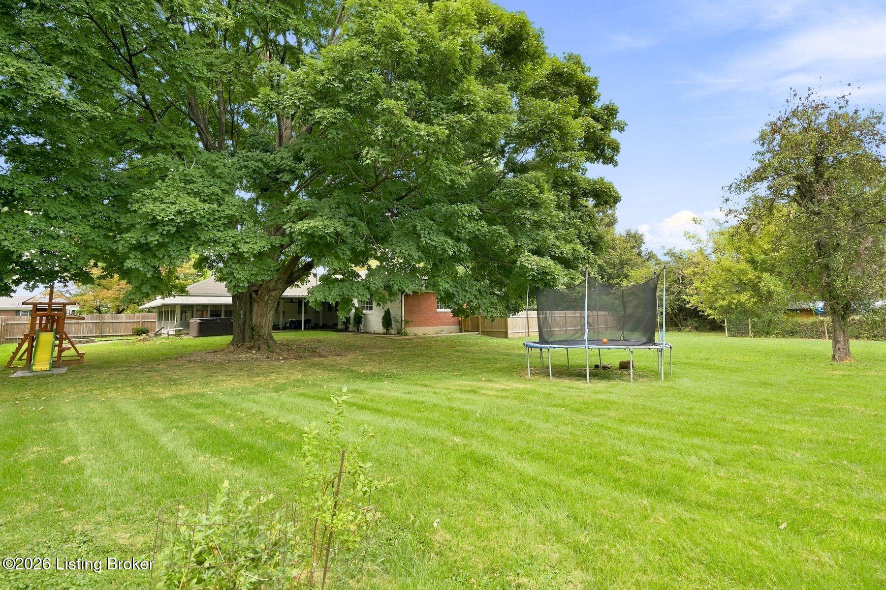 2208 Bashford Manor Ln Property Photo 45