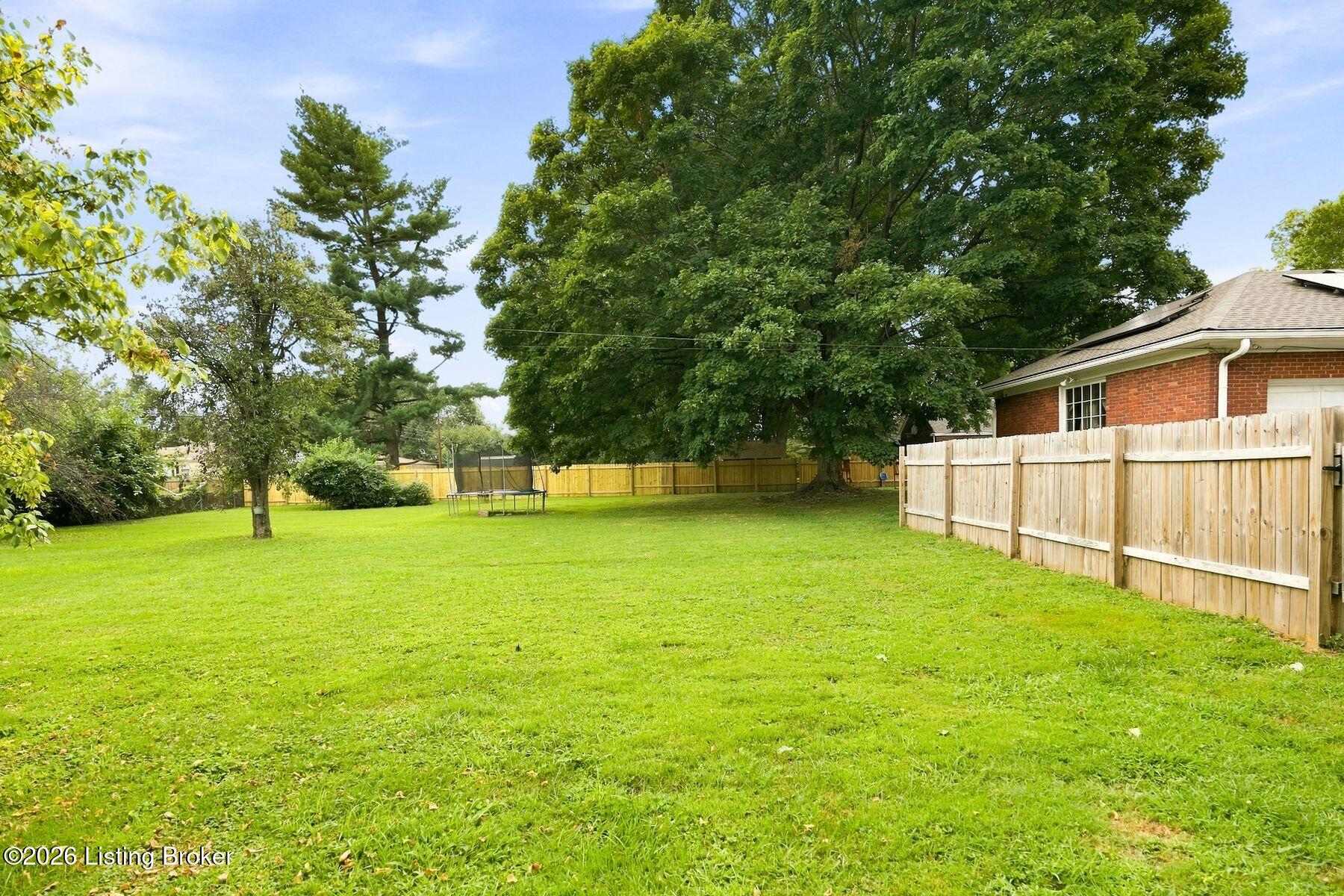 2208 Bashford Manor Ln Property Photo 47