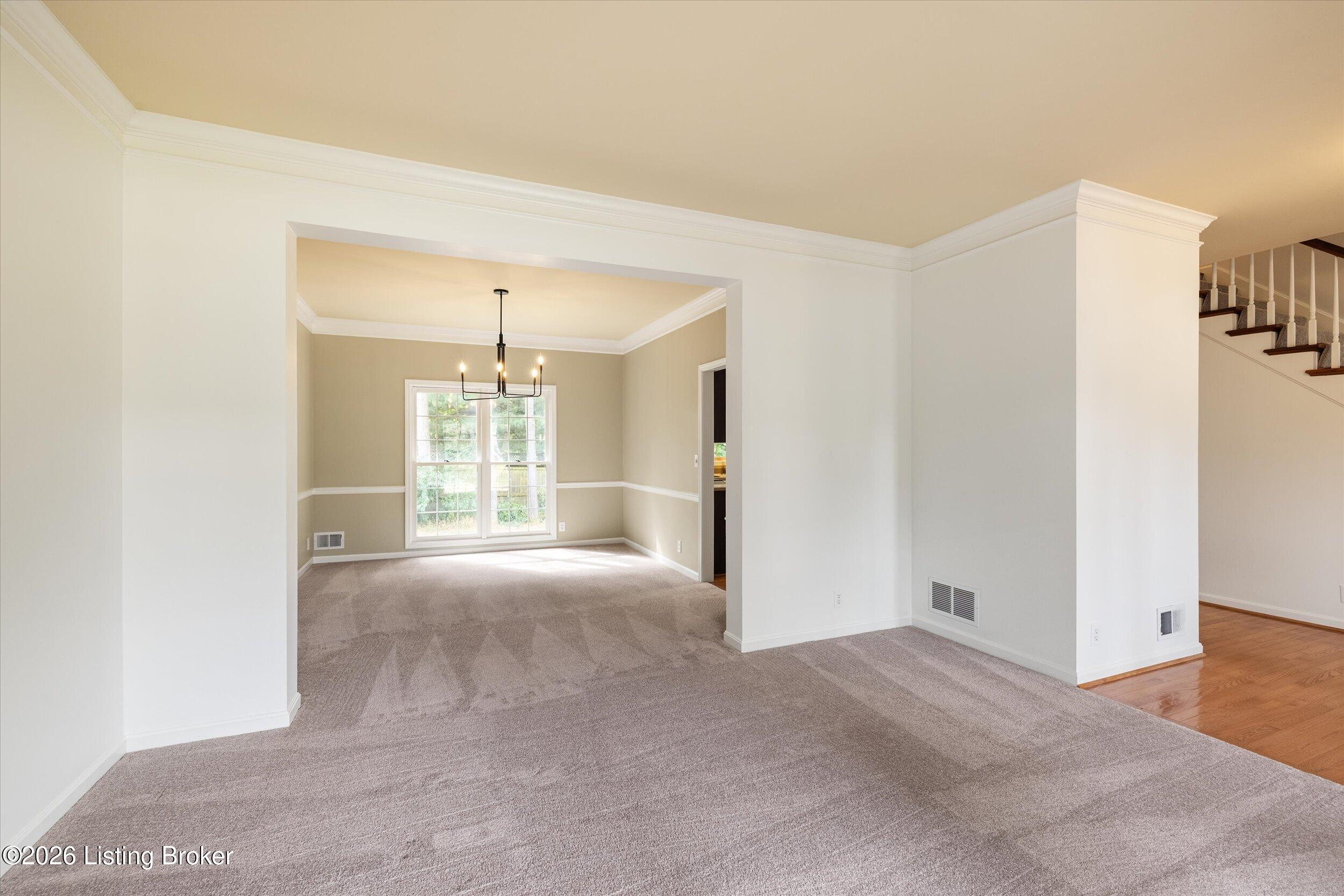10504 Edgewater Rd Property Photo 5