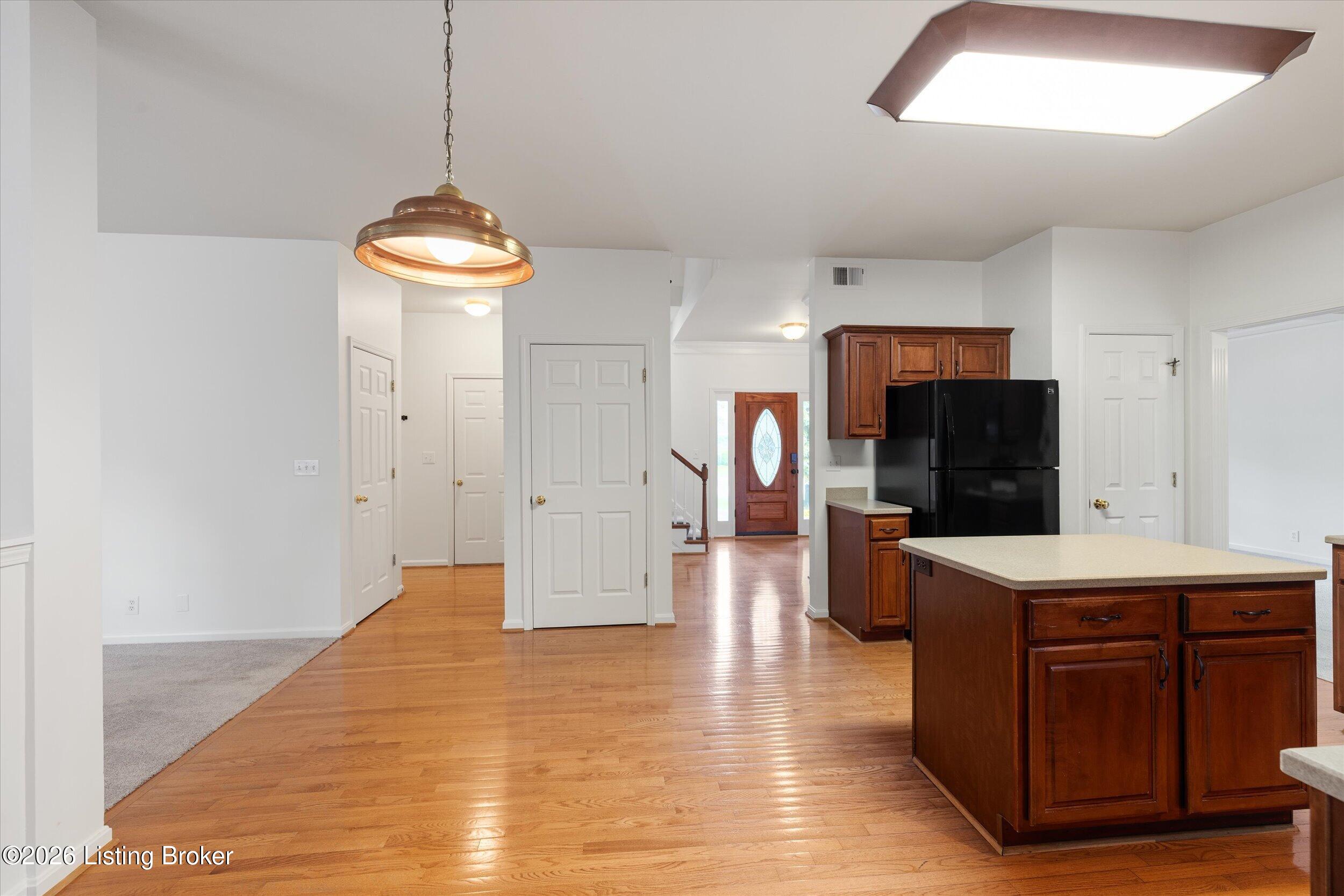 10504 Edgewater Rd Property Photo 30