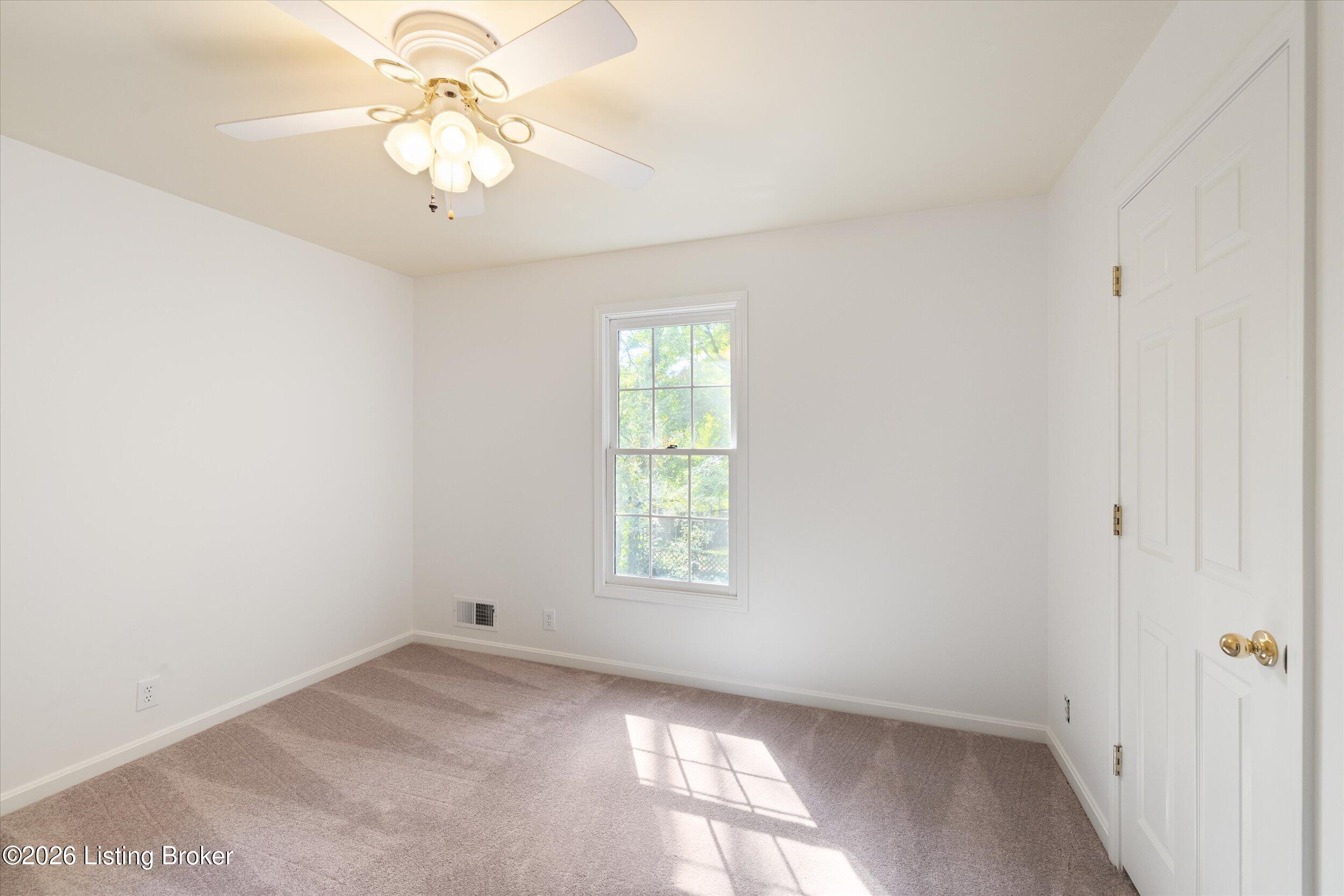 10504 Edgewater Rd Property Photo 42