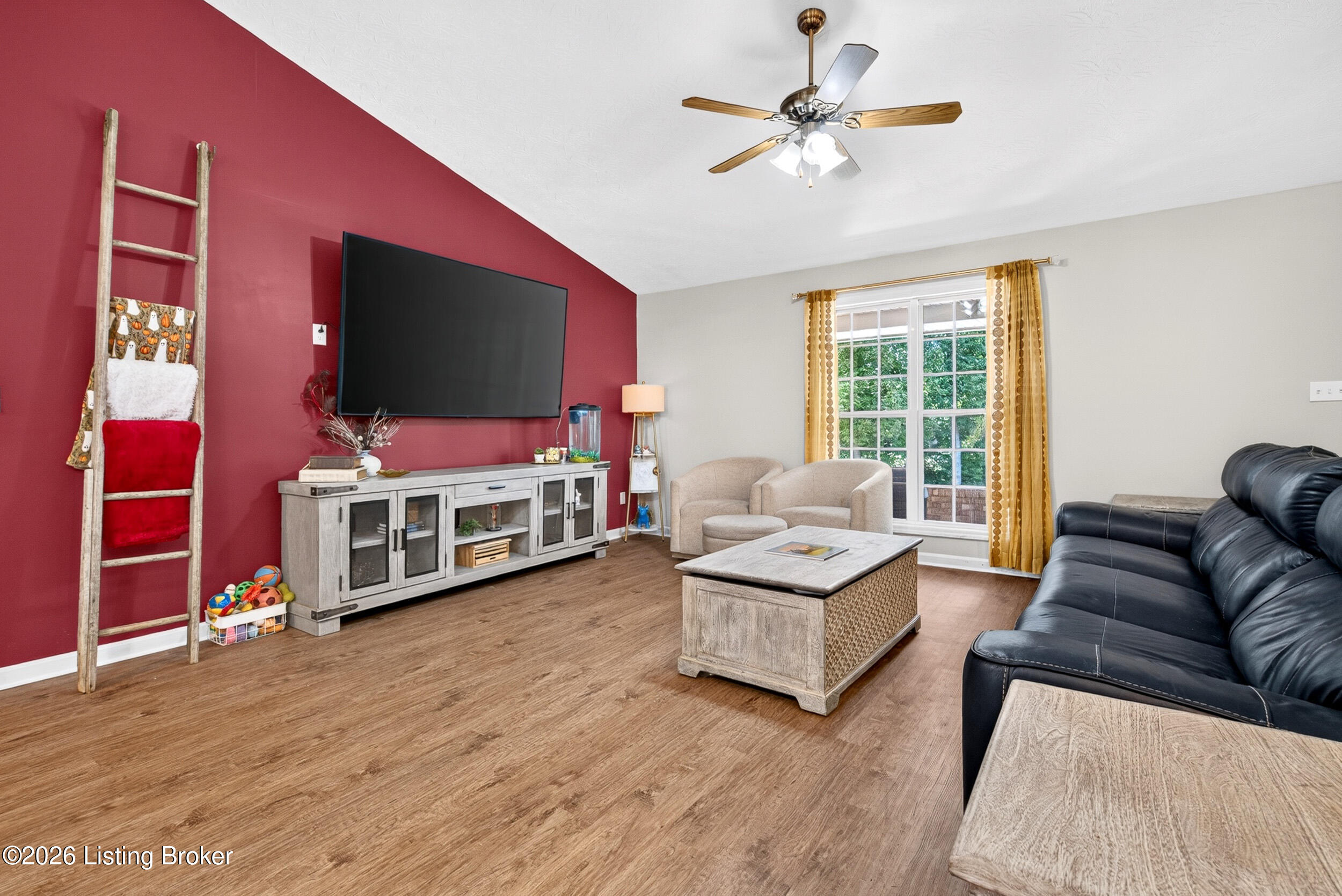 1670 Pine Creek Trail Property Photo 4