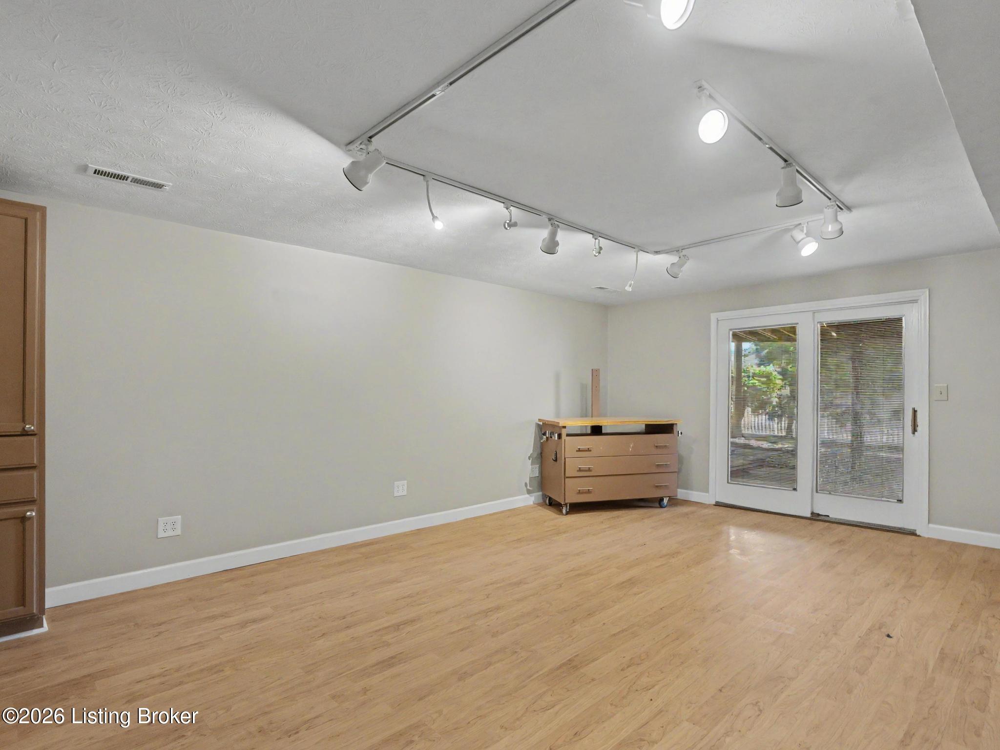 14906 Bircham Rd Property Photo 54