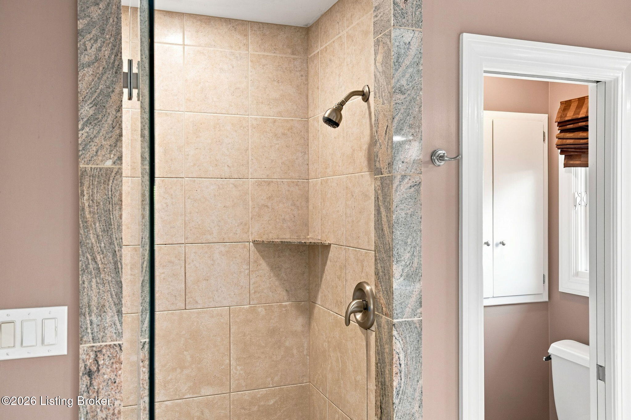 804 Harvest Grove Ct Property Photo 43