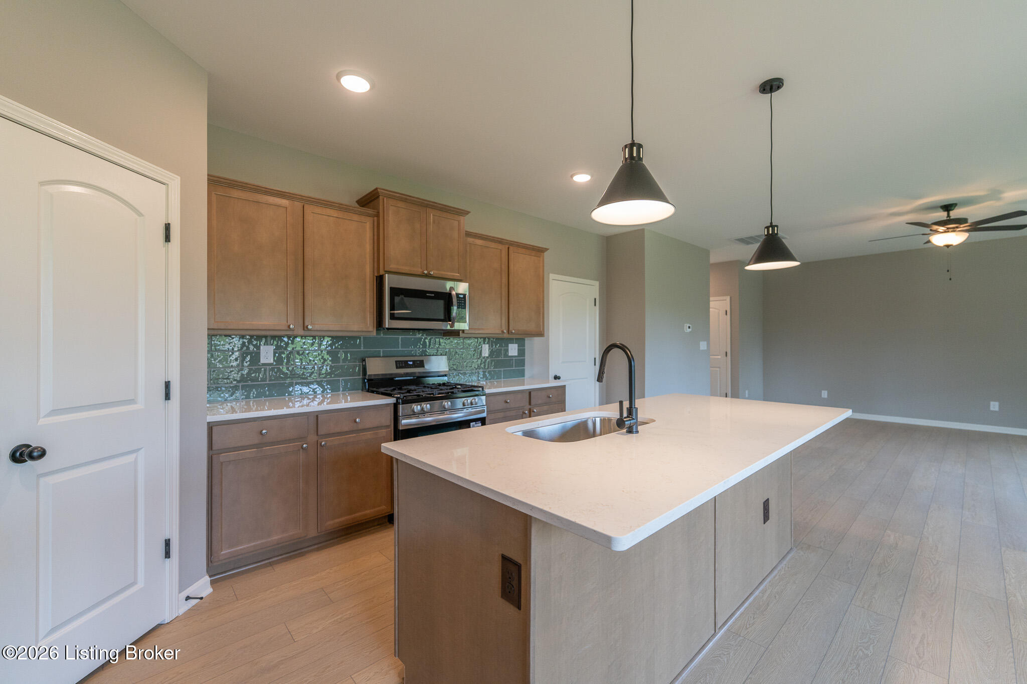 7923 Copper Drift Way Property Photo 13