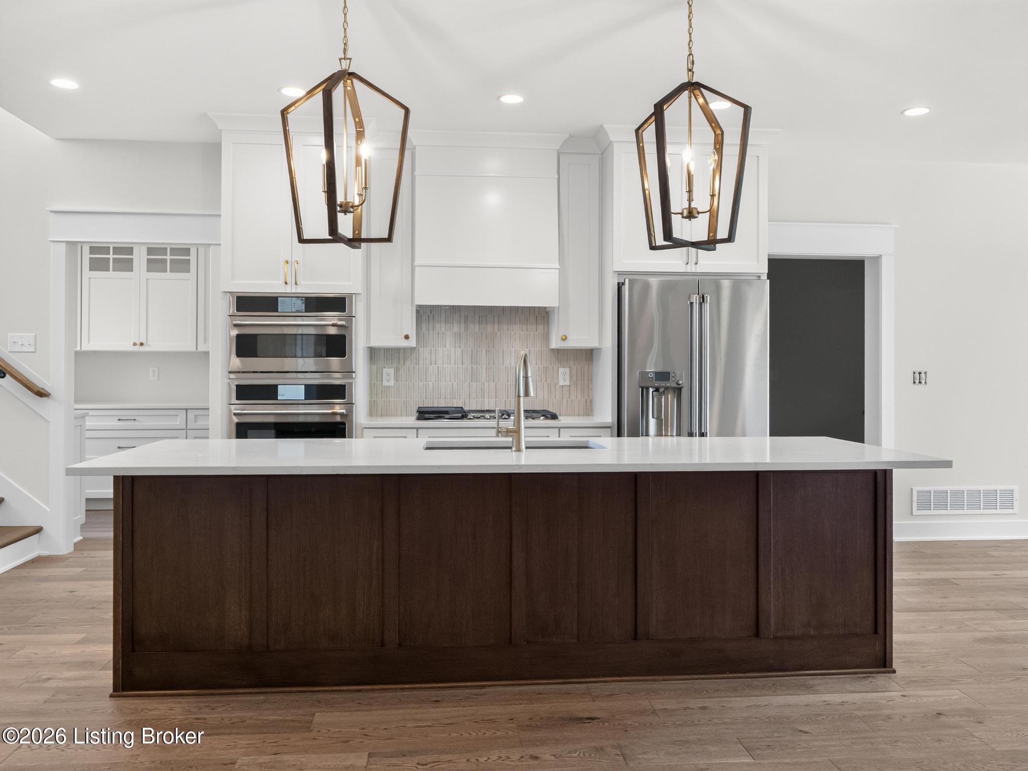 7208 Sunset Ln Property Photo 12