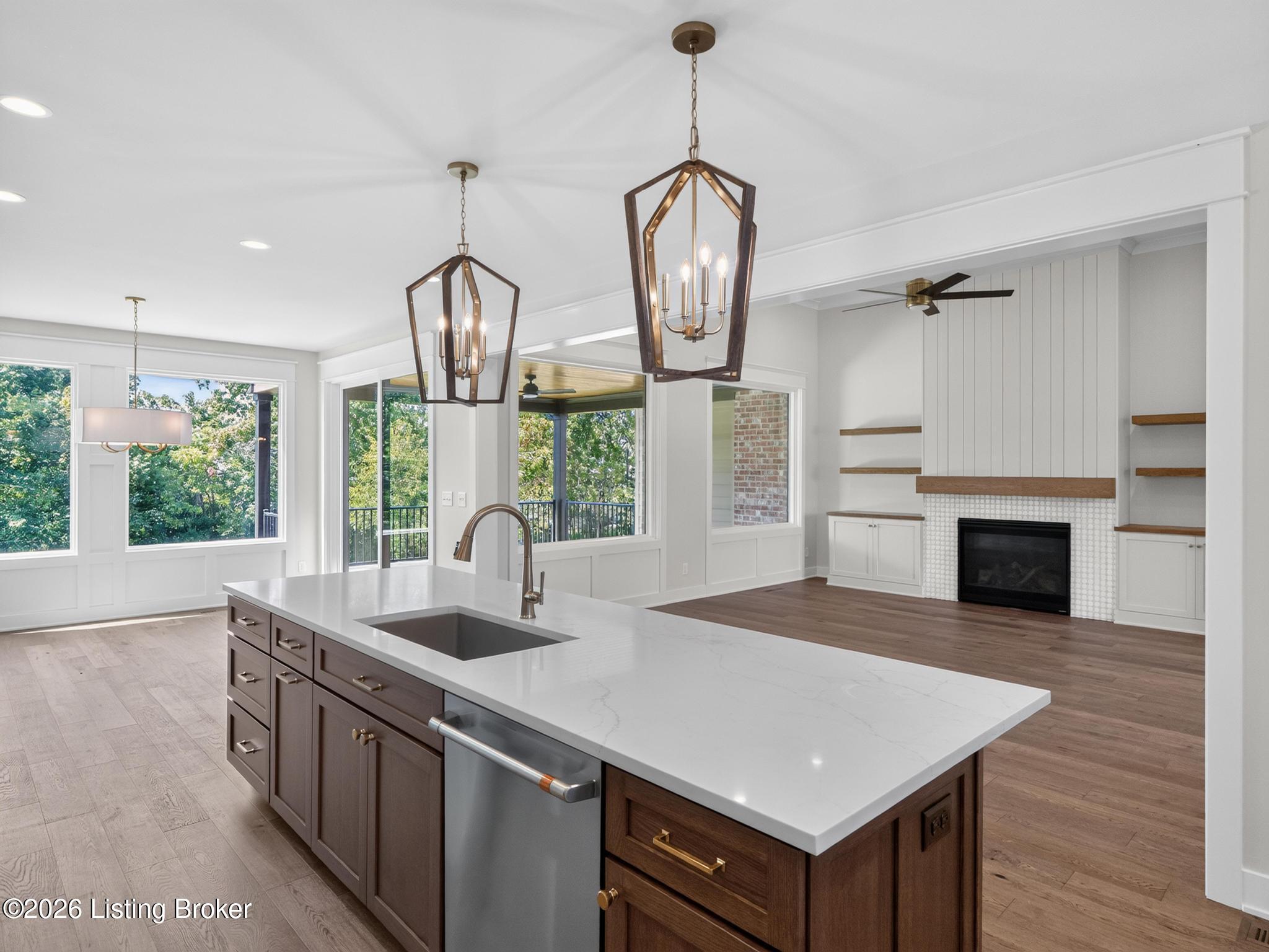 7208 Sunset Ln Property Photo 13