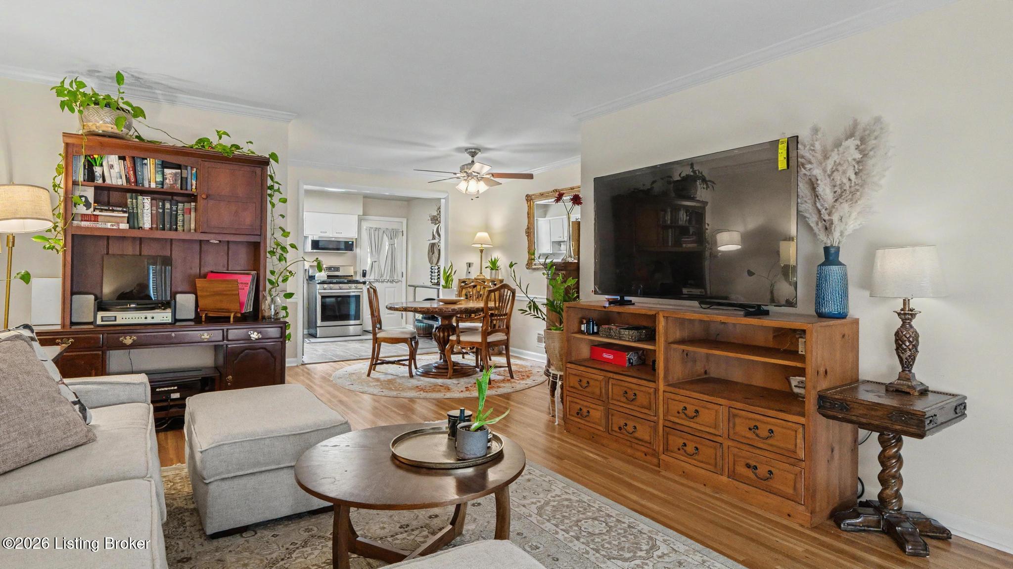 2714 Riedling Dr Apt 4 Property Photo 5