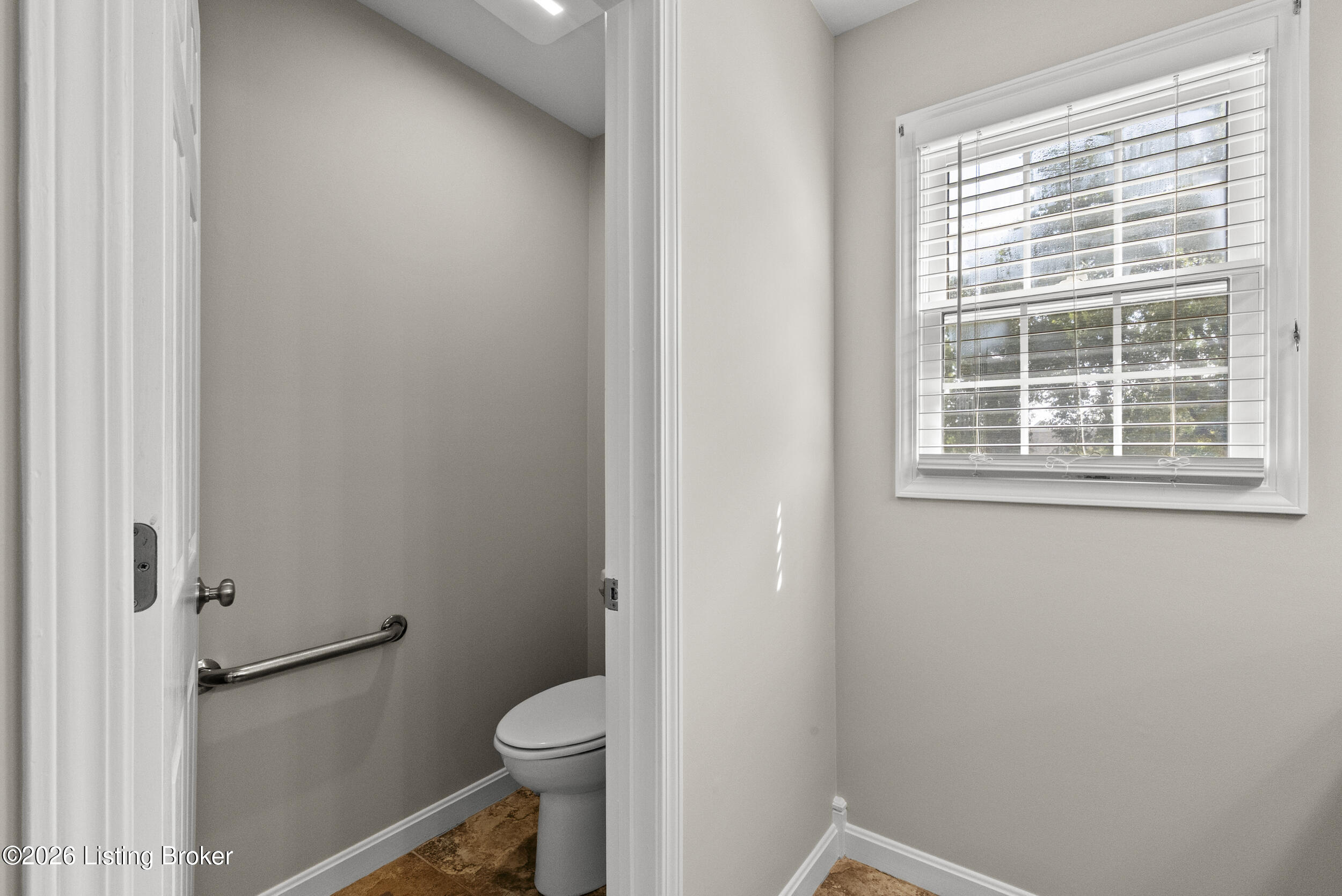 4402 Abbott Grove Dr Property Photo 26