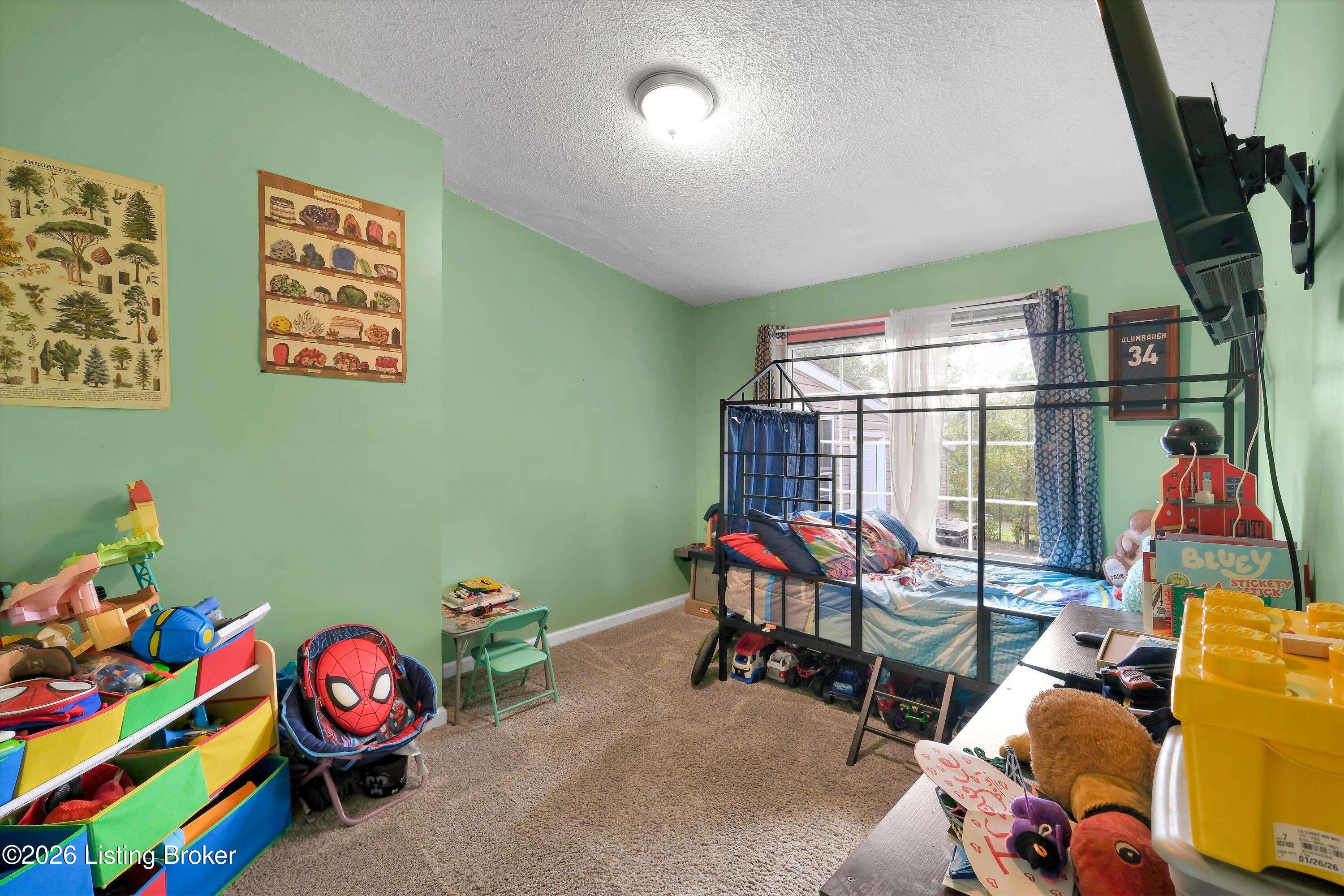 435 Thompson Ln Property Photo 24