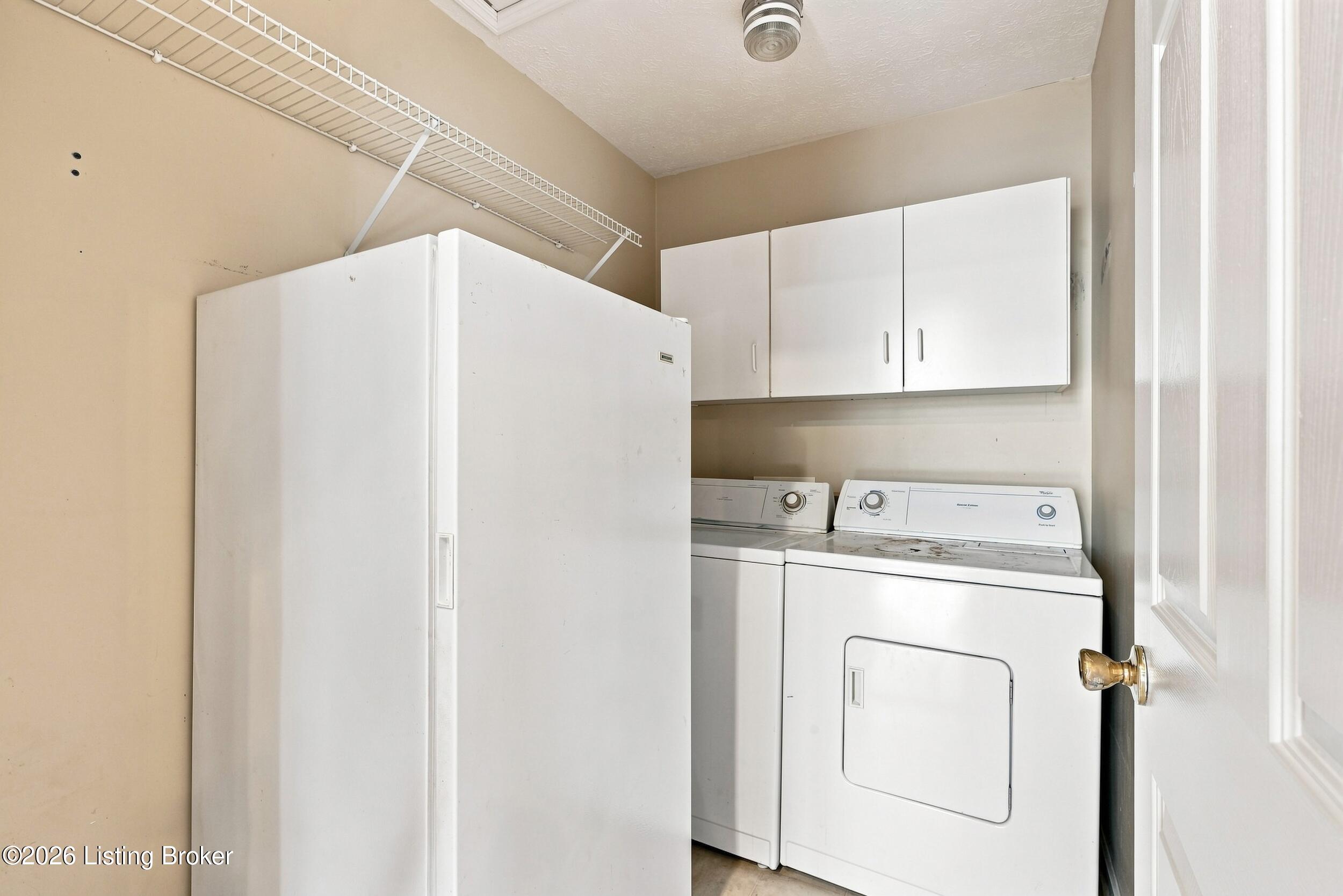 417 Spring House Ln Property Photo 10