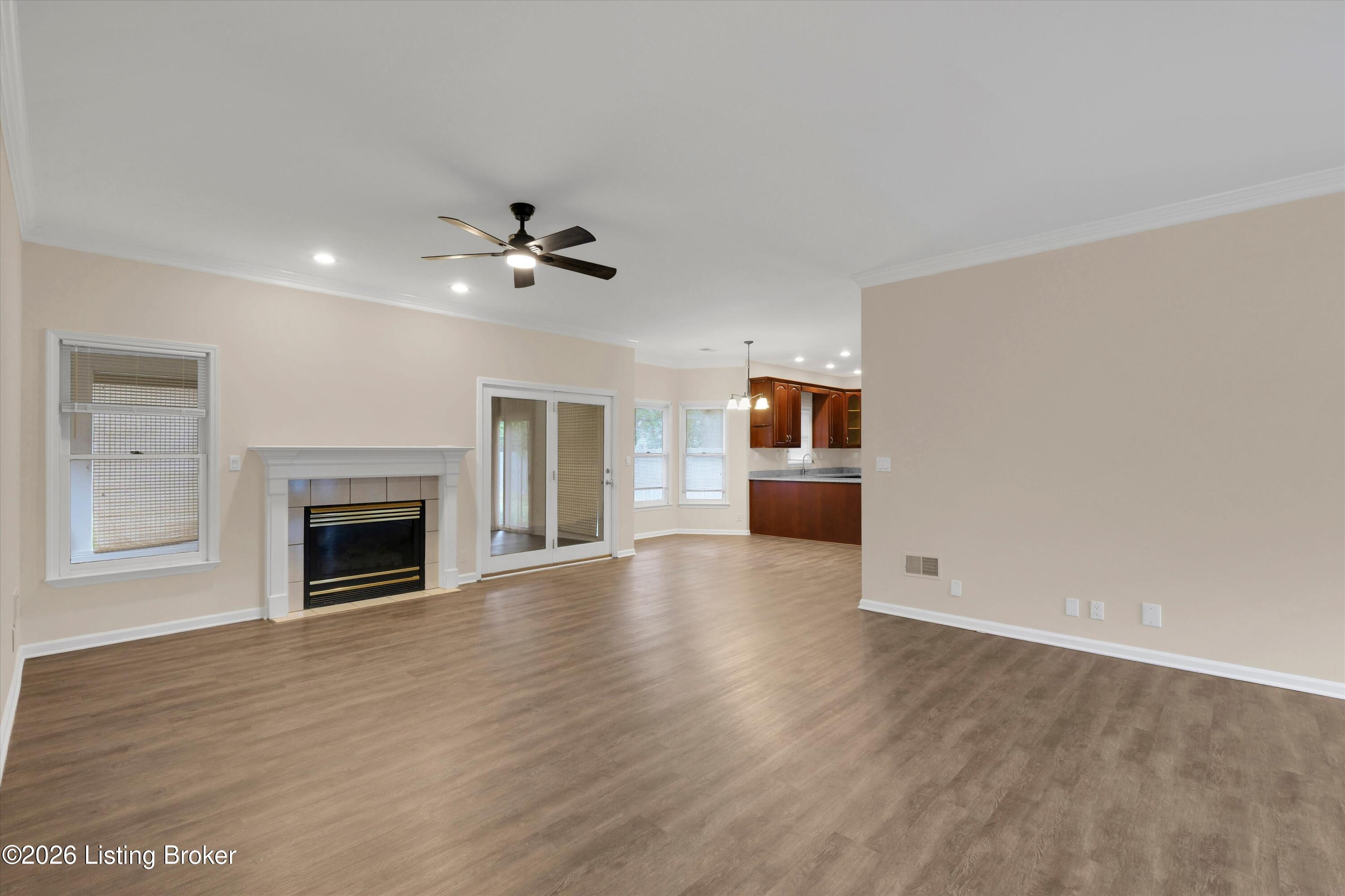 8704 Brittany Dr Property Photo 5
