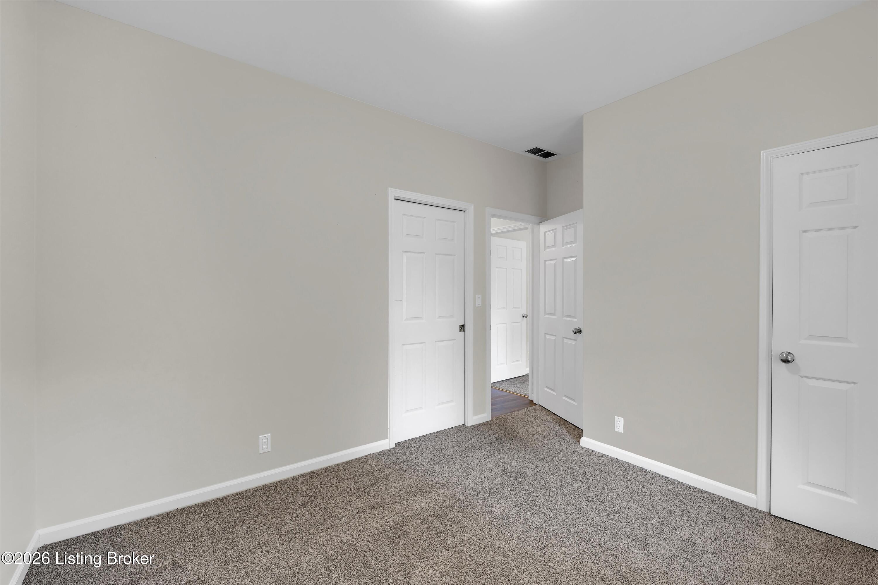 8704 Brittany Dr Property Photo 18