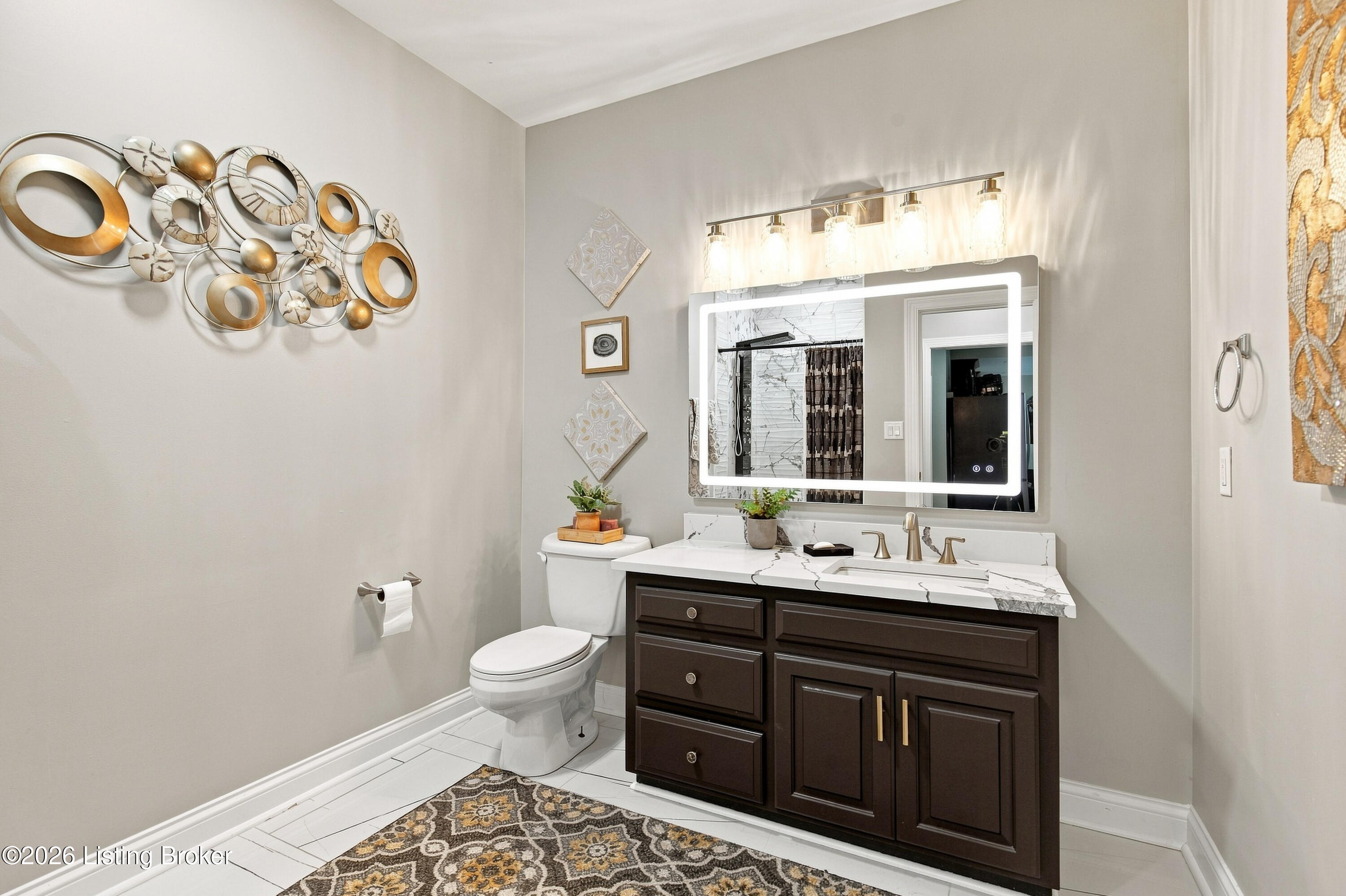 5500 Valley Park Dr Property Photo 37