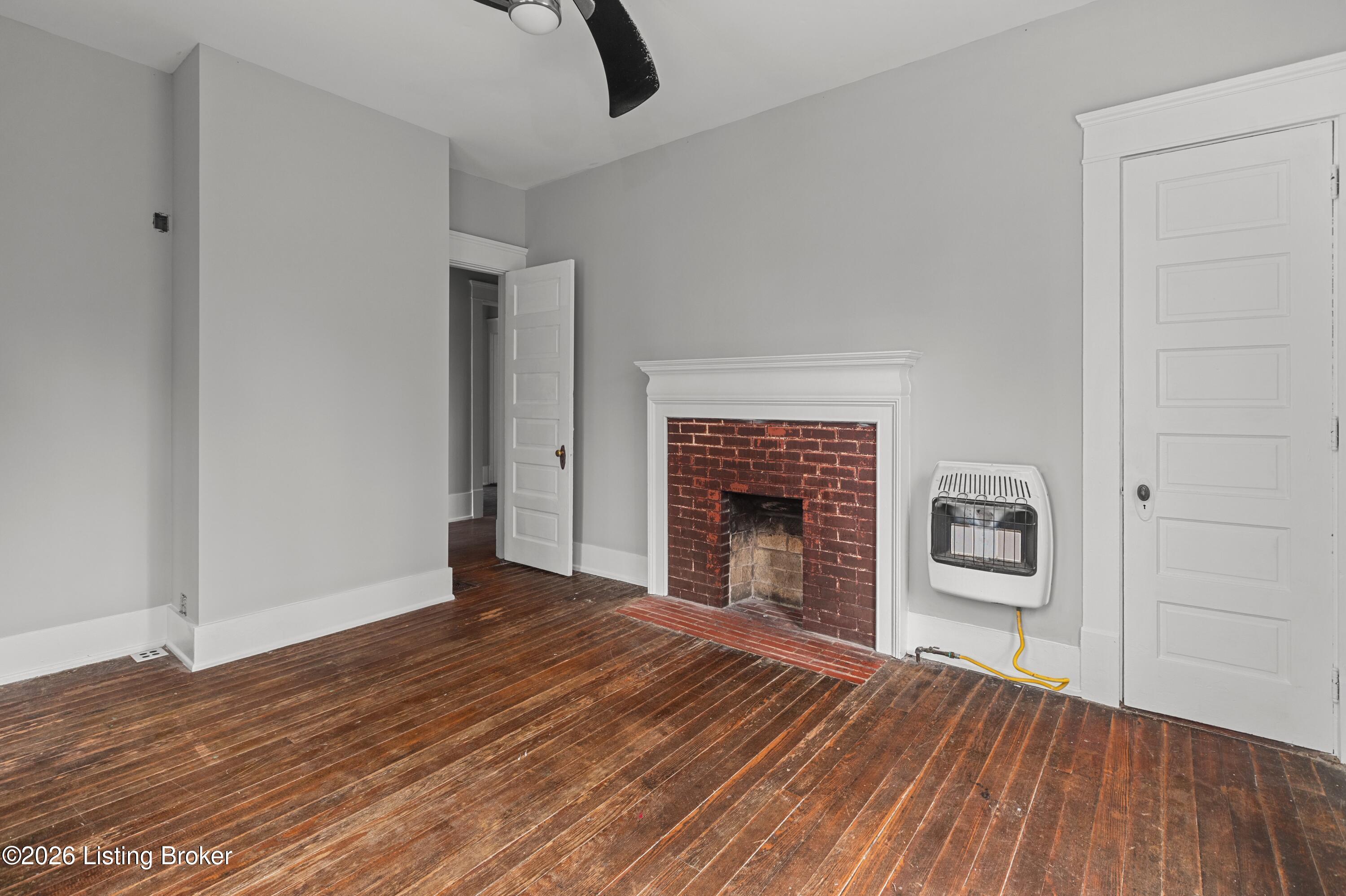 514 Wapping St Property Photo 20