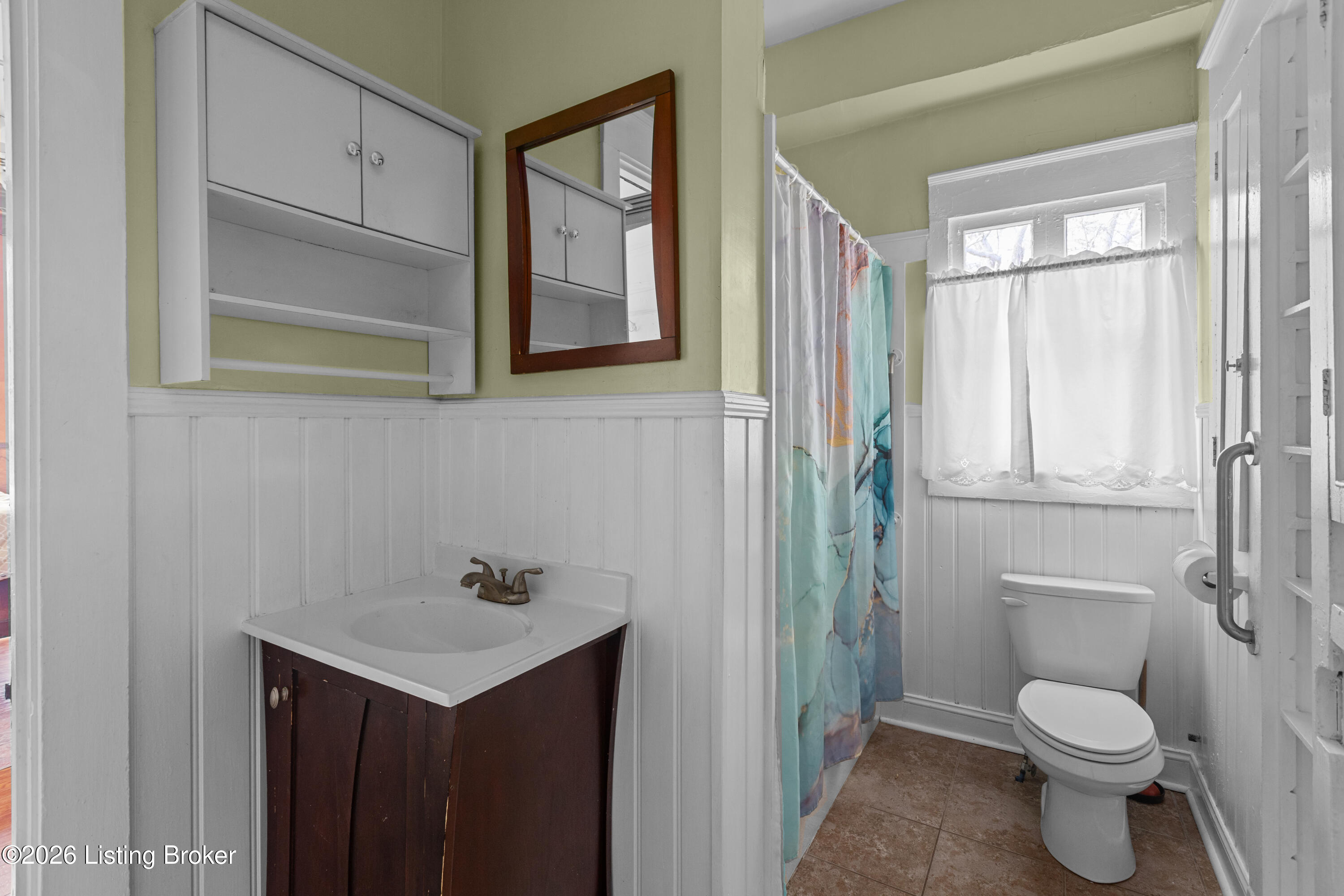 514 Wapping St Property Photo 35