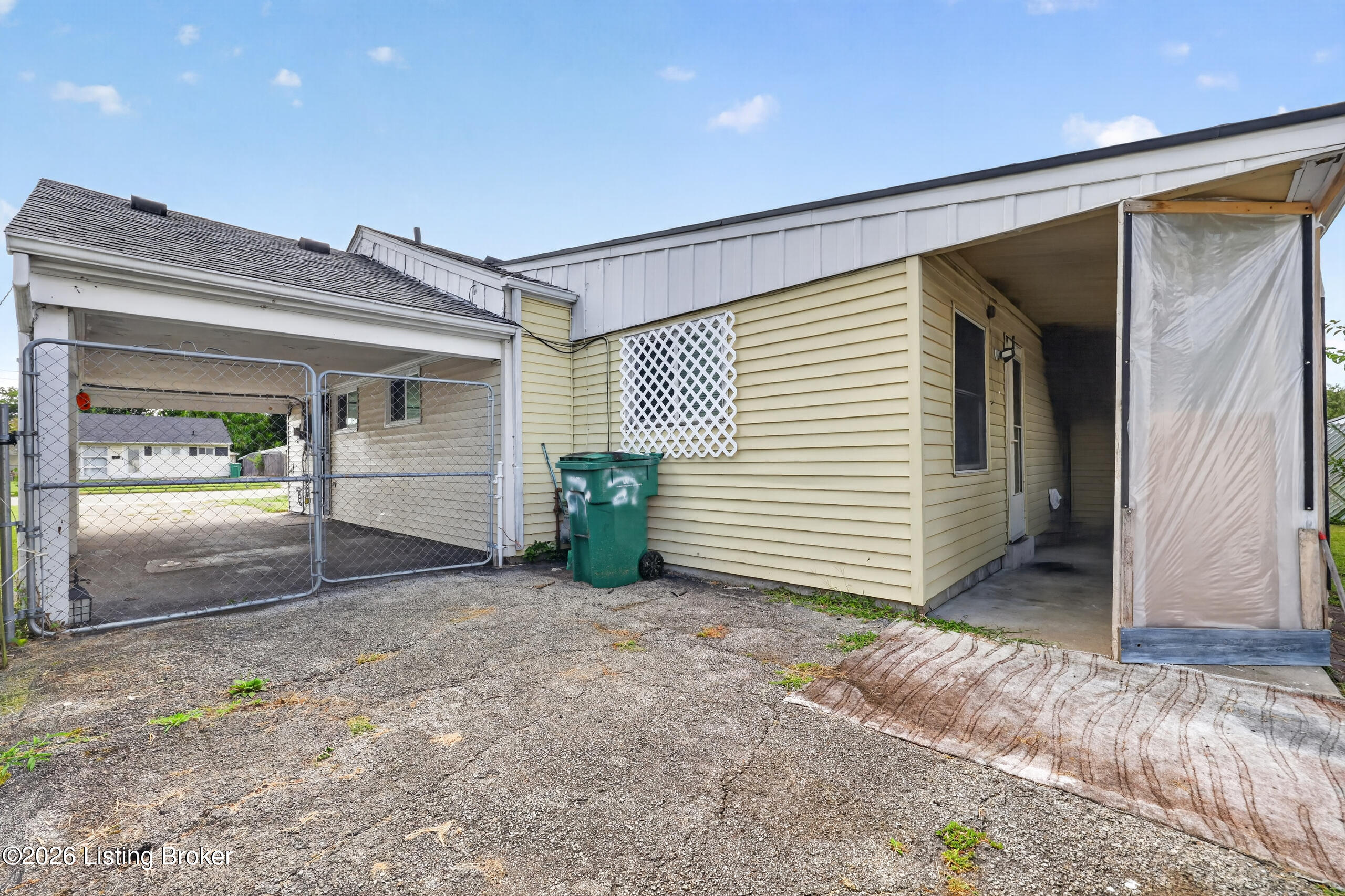 4919 Warbler Way Property Photo 16