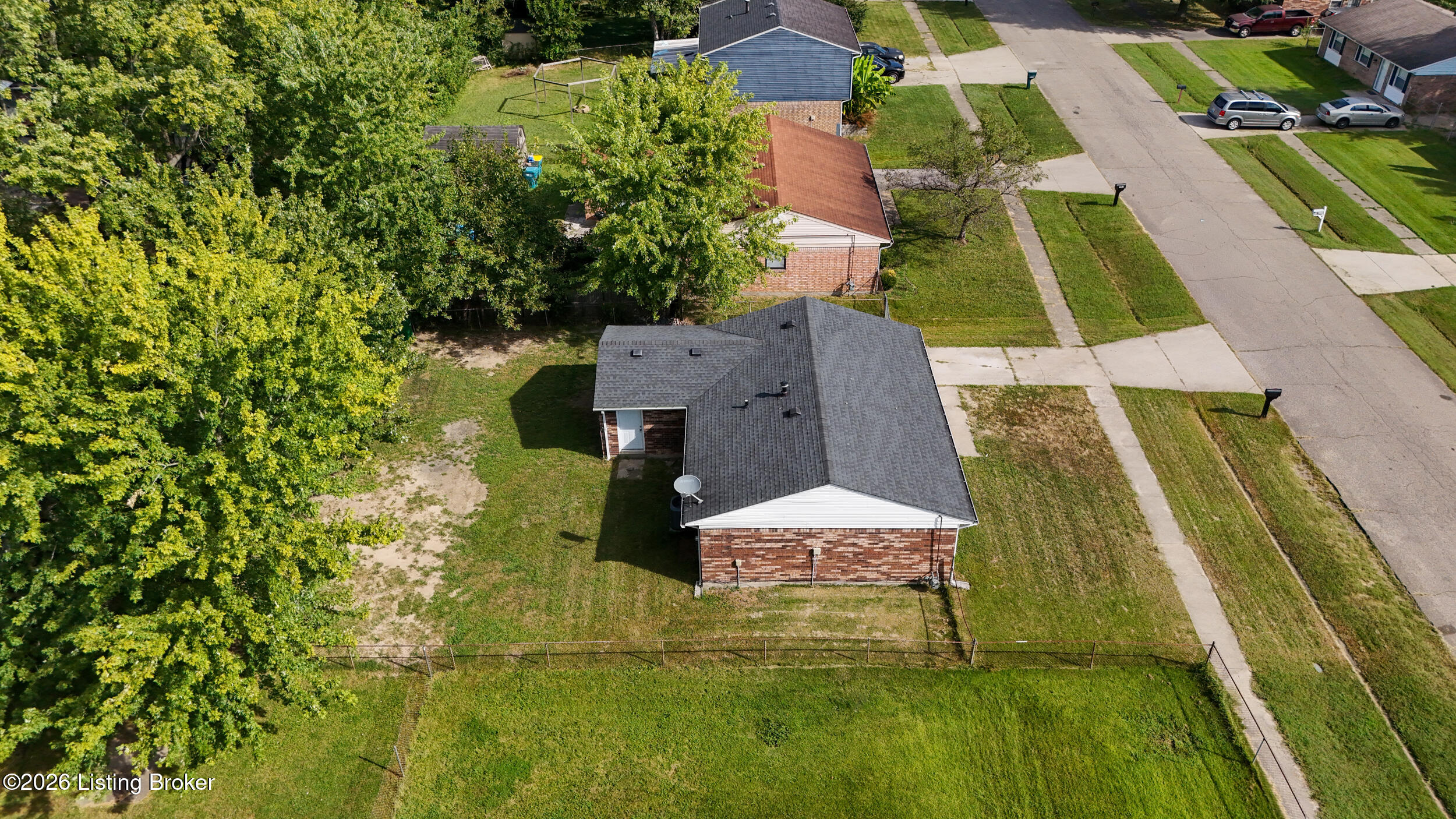 10914 Waycross Ave Property Photo 40