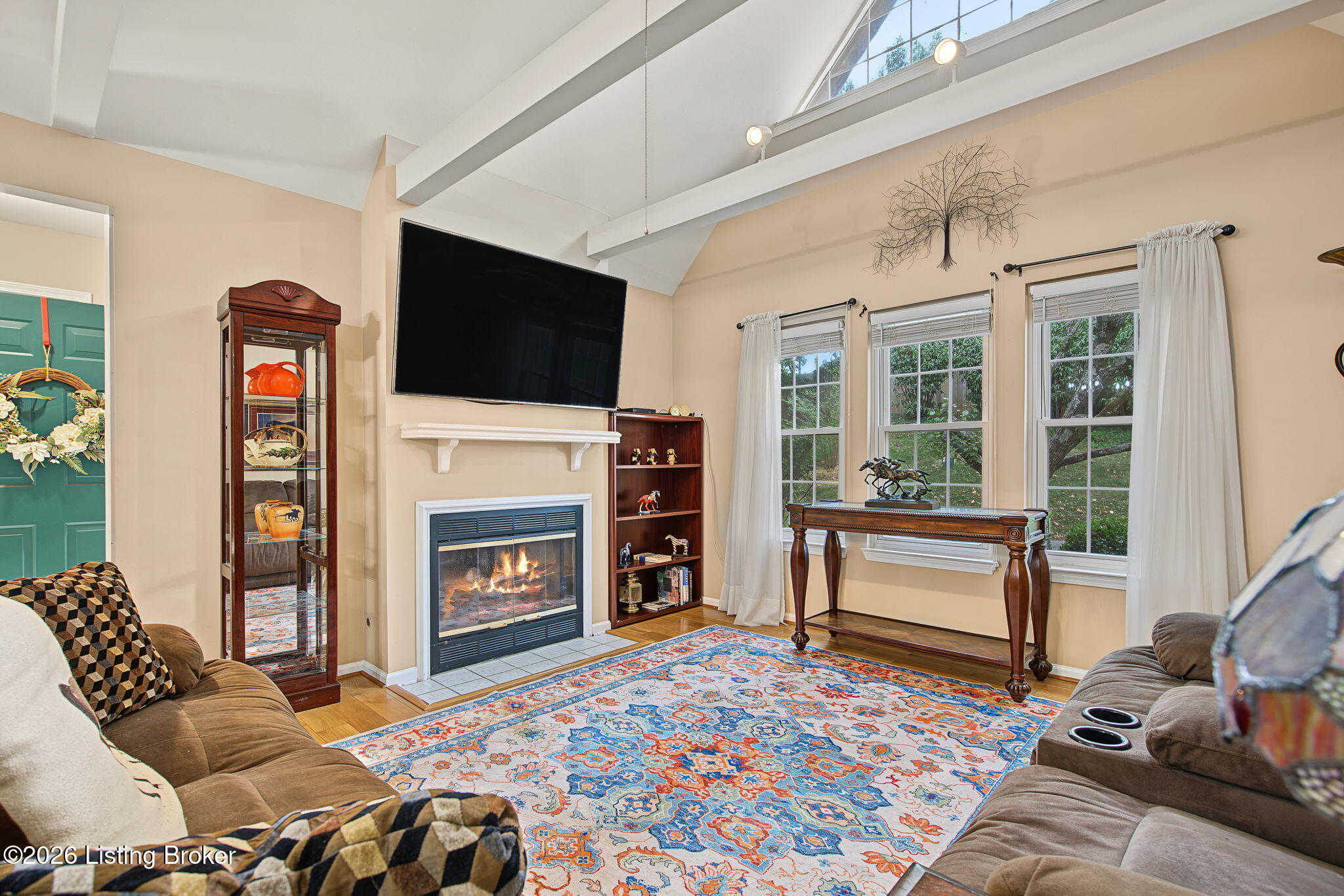 2403 Eastbridge Ct Property Photo 4