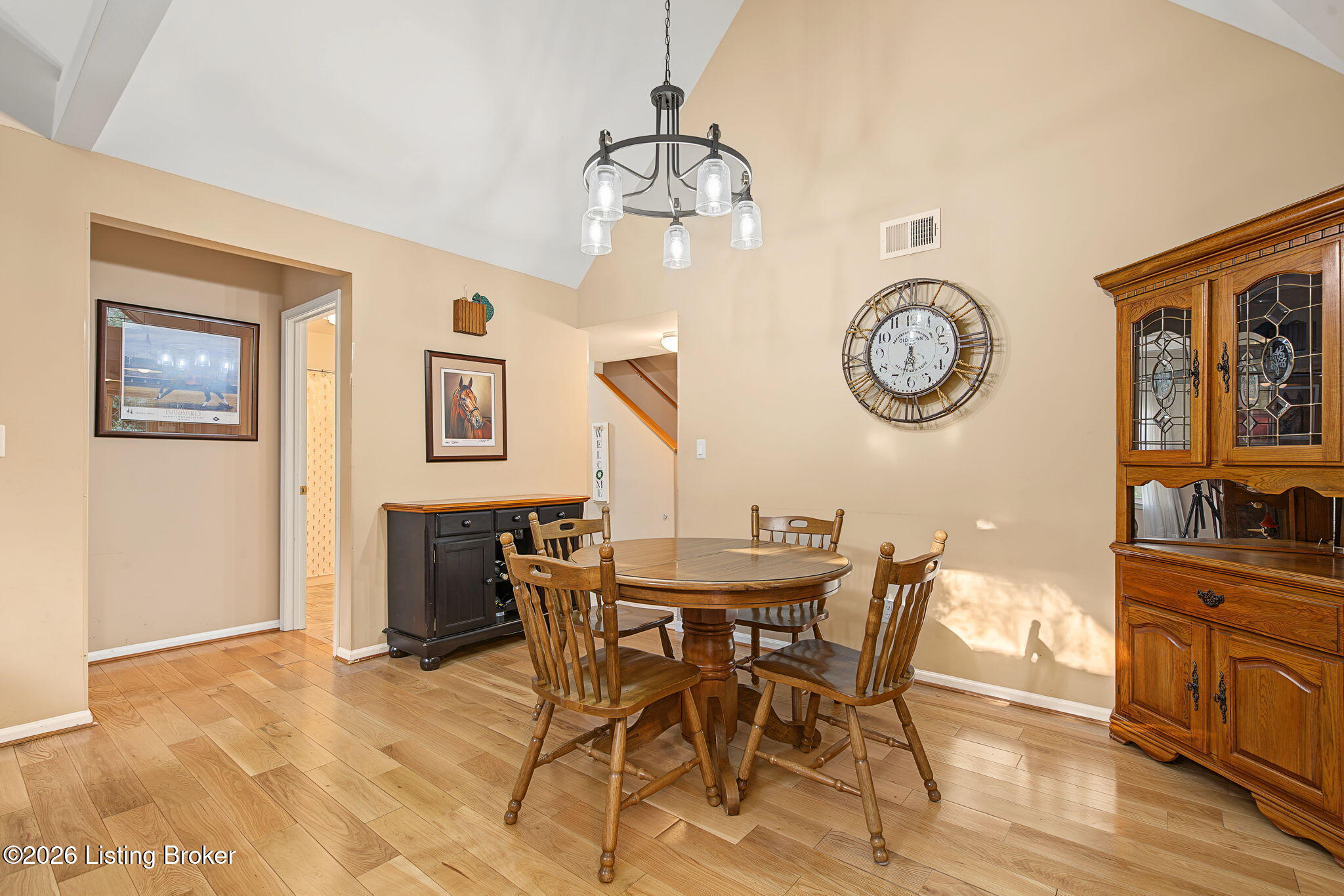 2403 Eastbridge Ct Property Photo 6