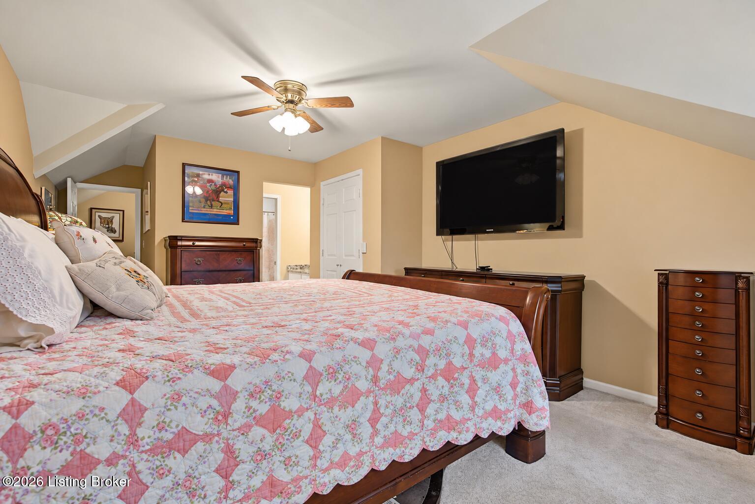 2403 Eastbridge Ct Property Photo 22