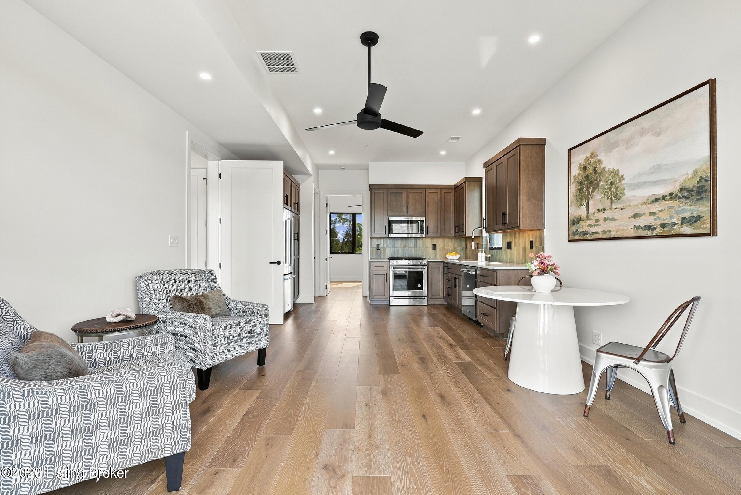 6904 Beachland Beach Rd Property Photo 34