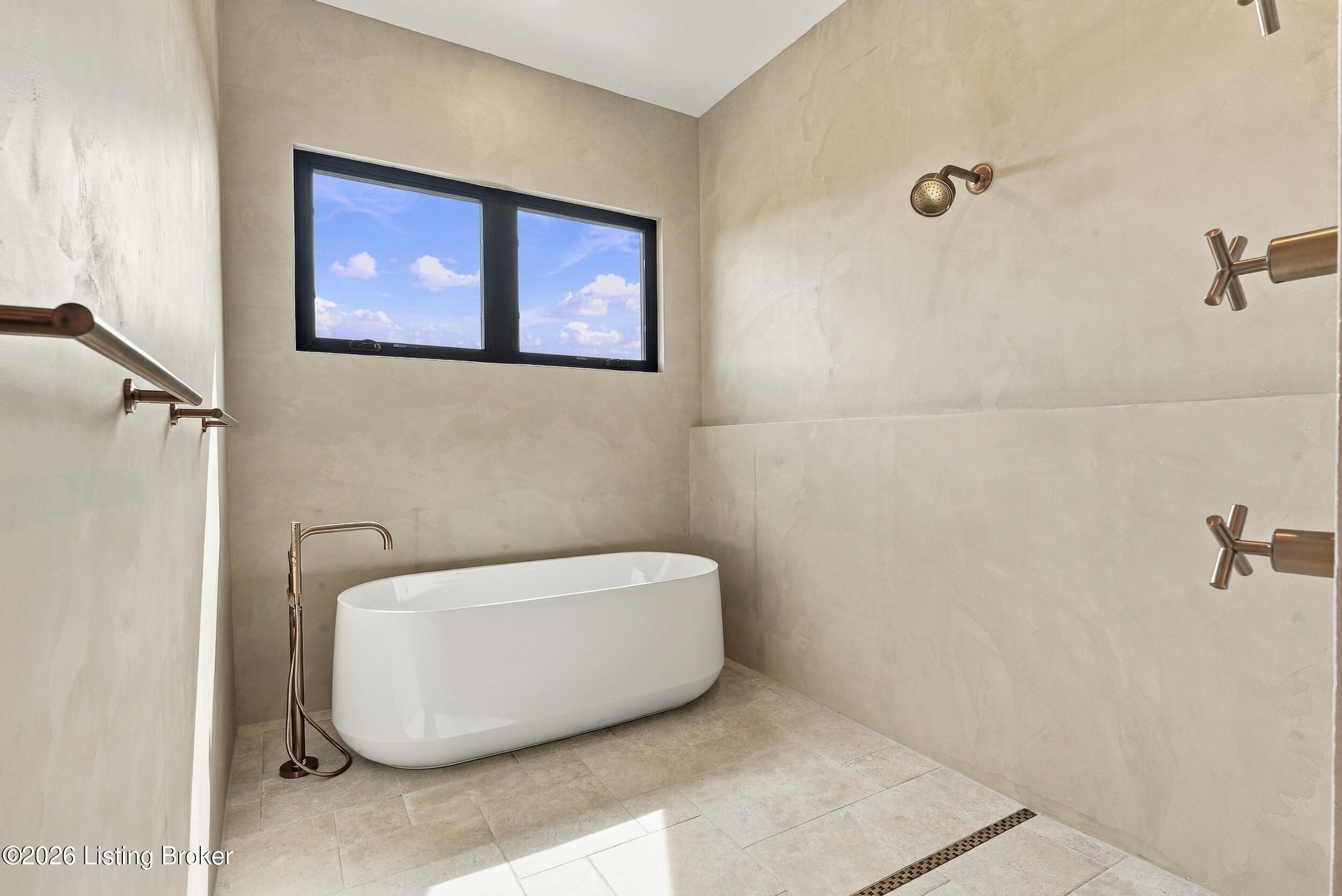 6904 Beachland Beach Rd Property Photo 58