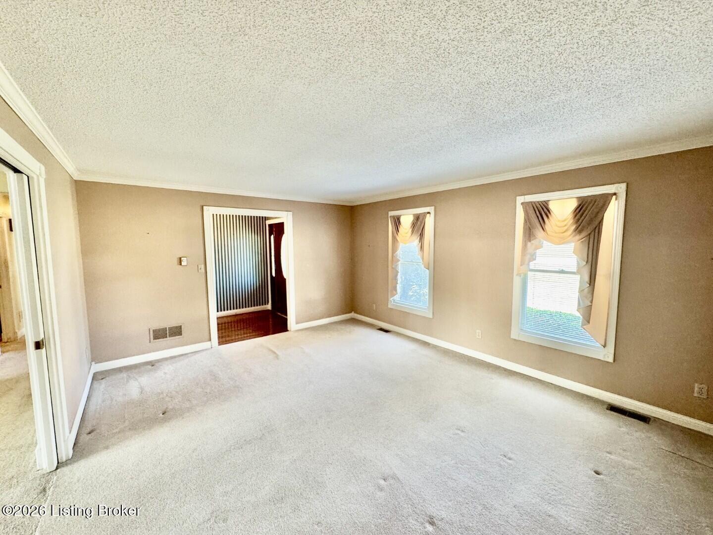 135 Brookside Dr Property Photo 7