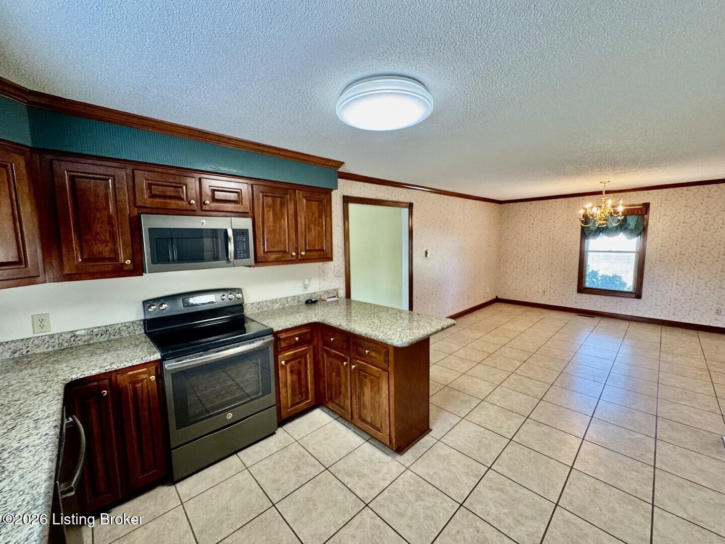 135 Brookside Dr Property Photo 15