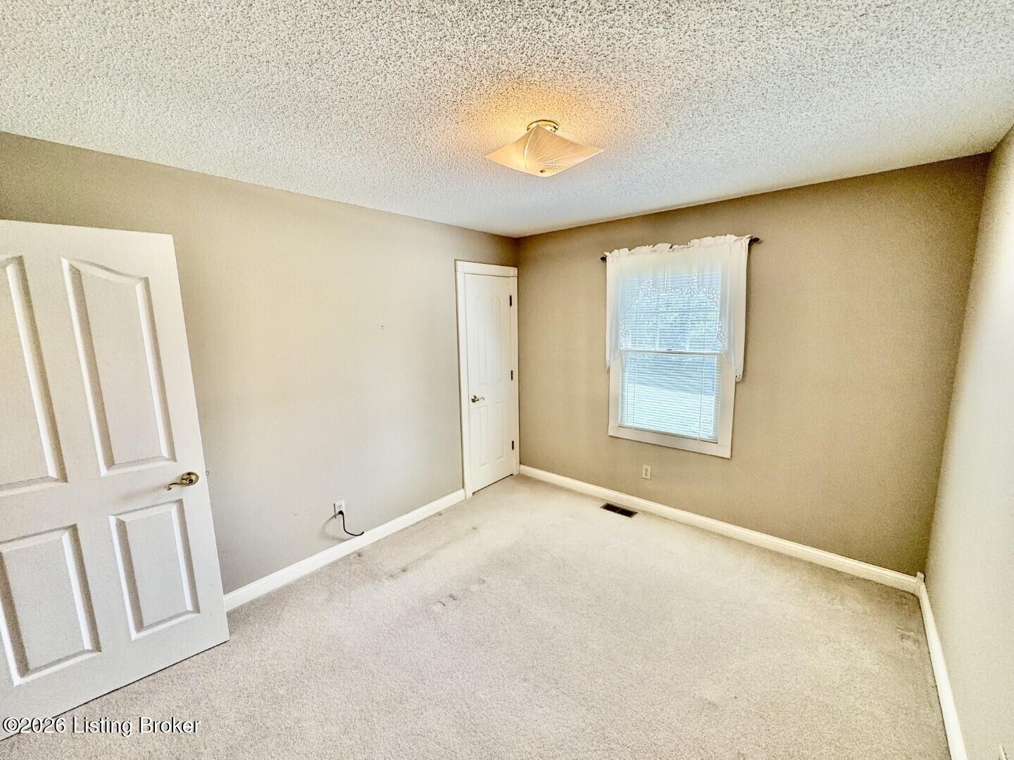 135 Brookside Dr Property Photo 23