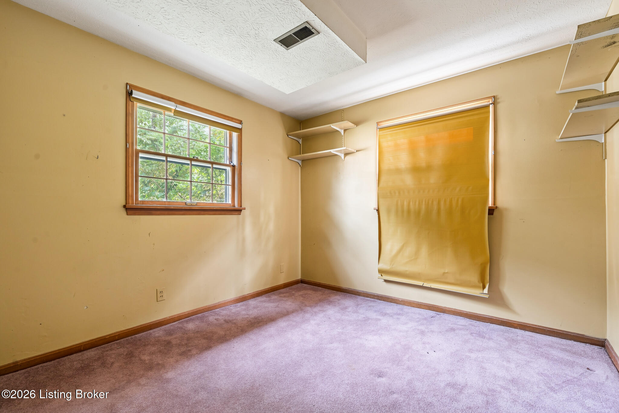 3329 Frontier Trail Property Photo 8