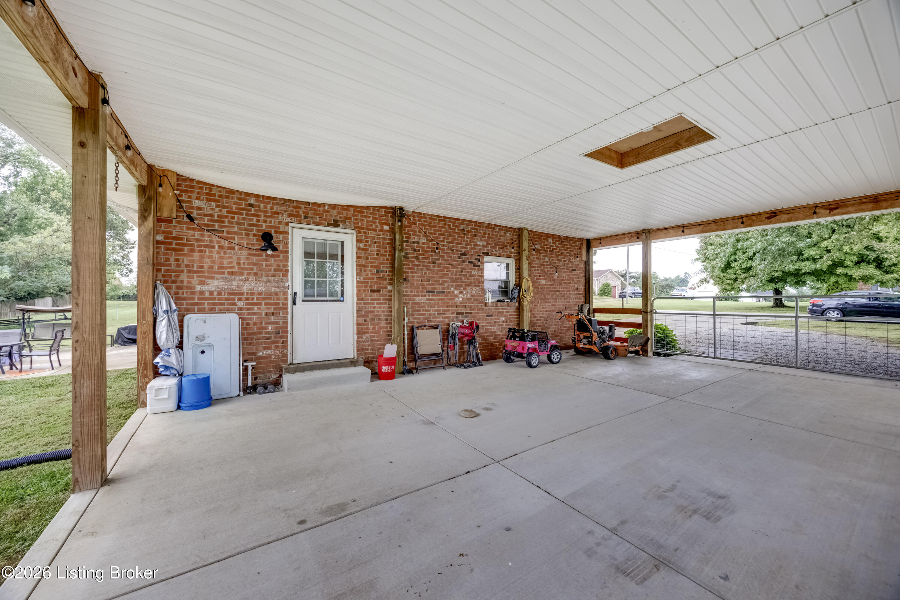 104 Olde Towne Dr Property Photo 52