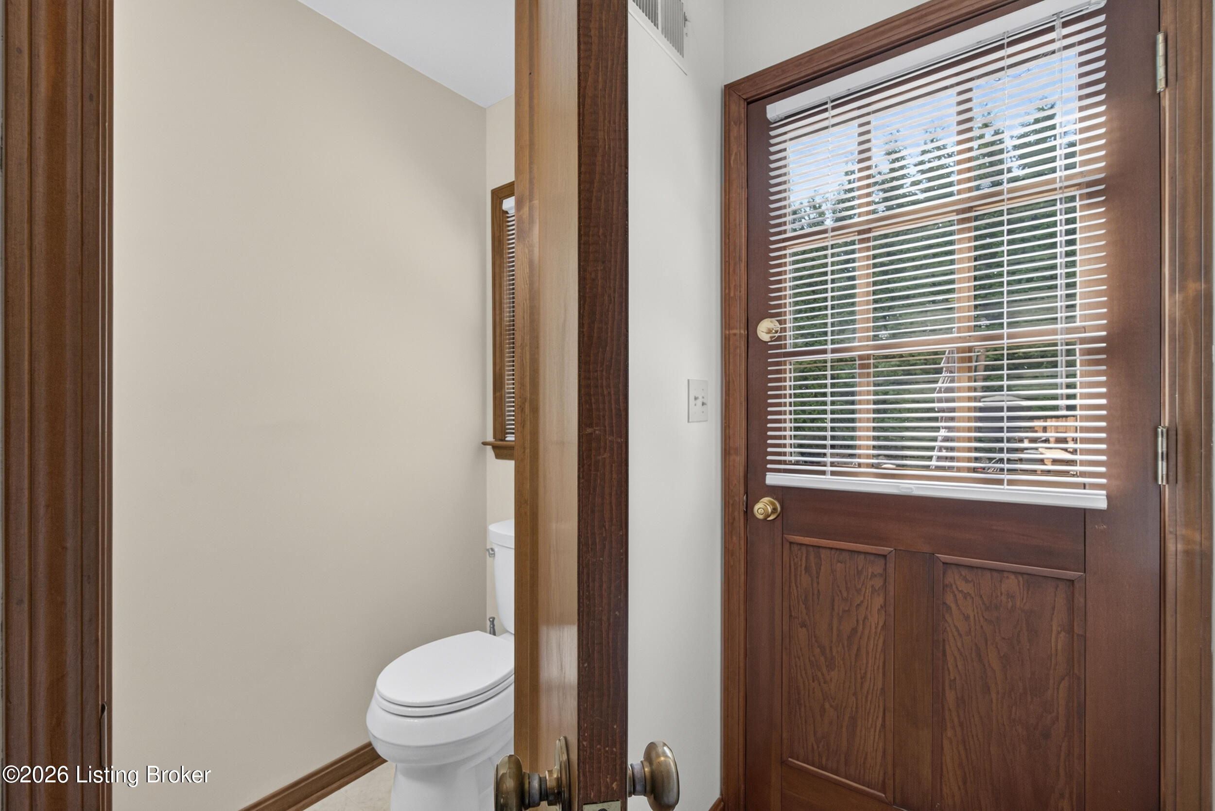 714 Elsmere Cir Property Photo 21
