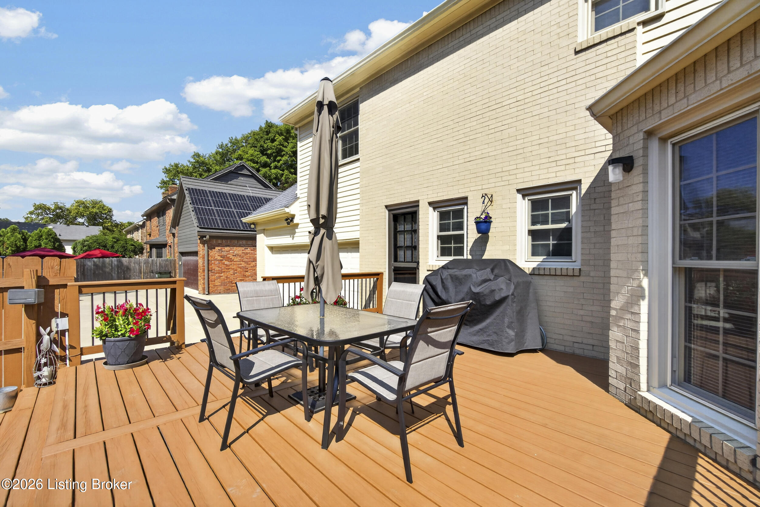 714 Elsmere Cir Property Photo 48