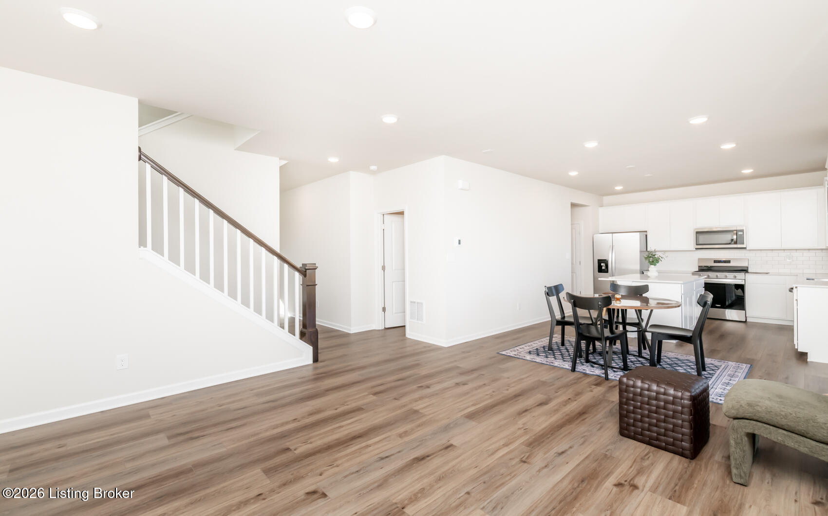 16937 Aiken Ridge Cir Property Photo 9