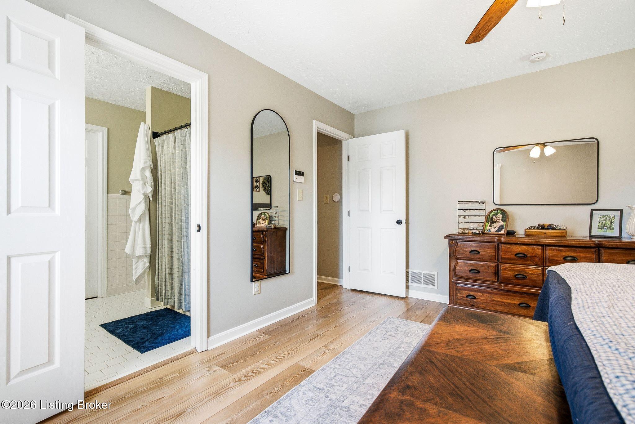 4113 Hurstbourne Woods Dr Property Photo 30