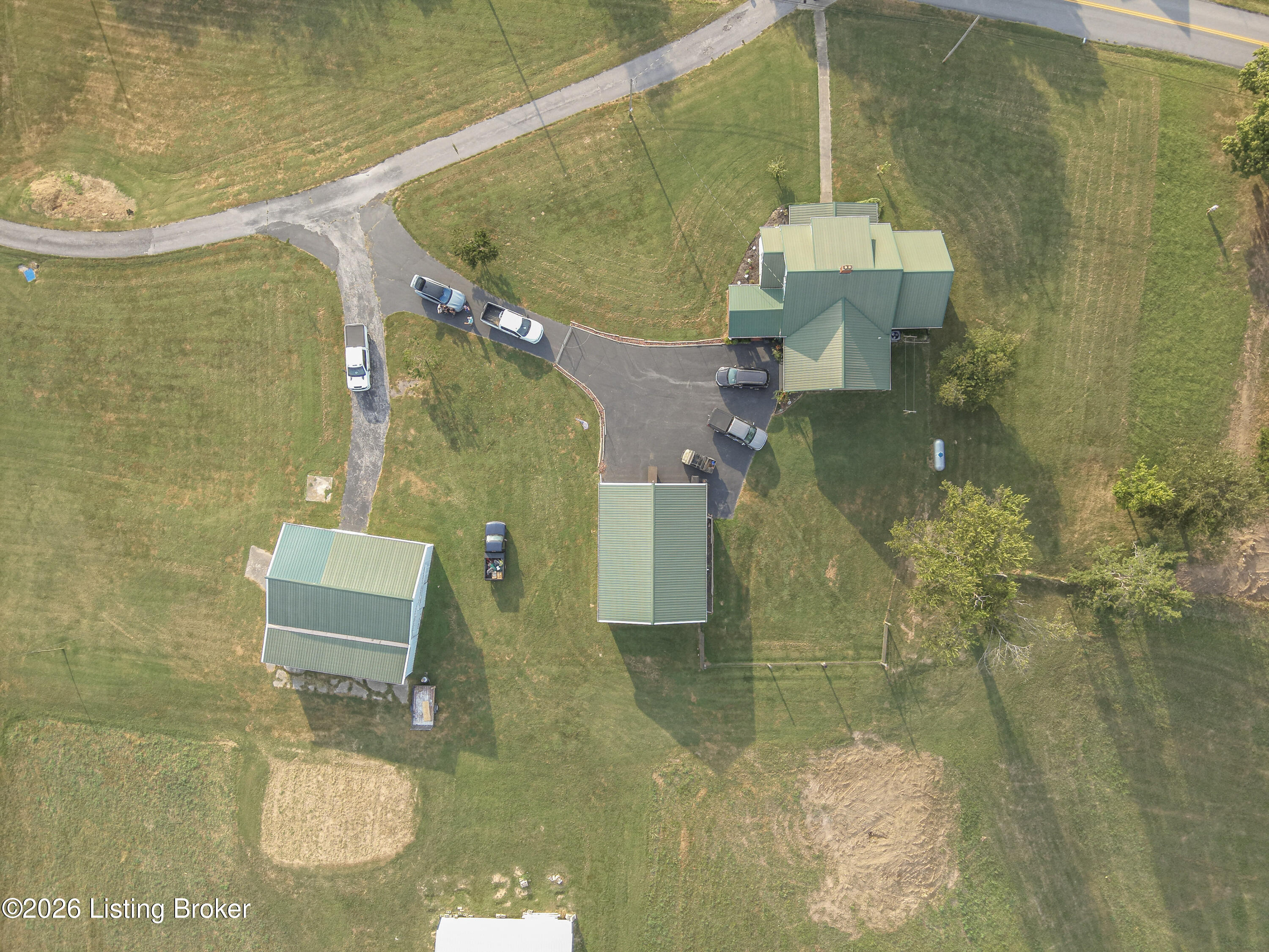 2836 Lawrenceburg Rd Property Photo 10