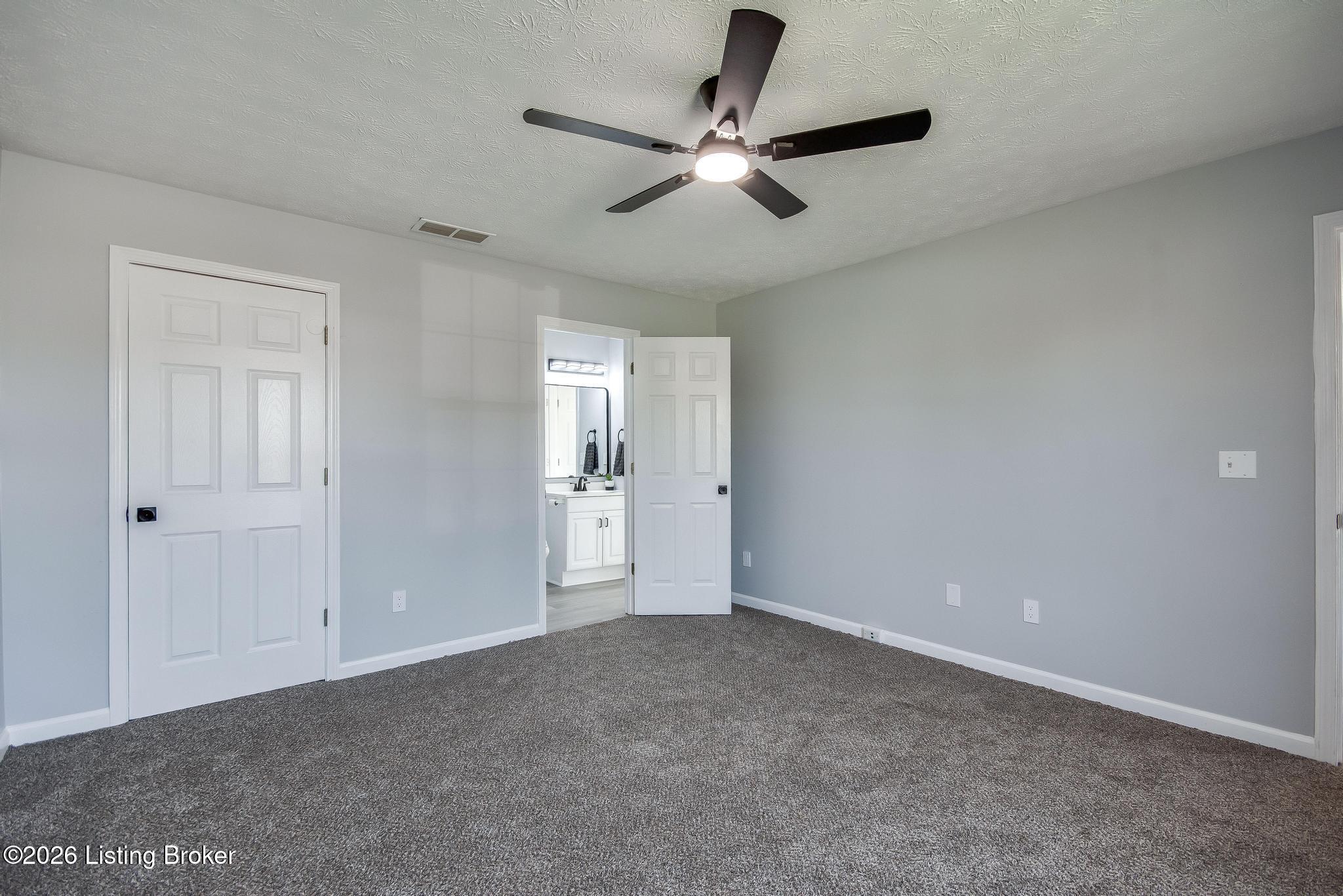 9727 Brooks Bend Rd Property Photo 21