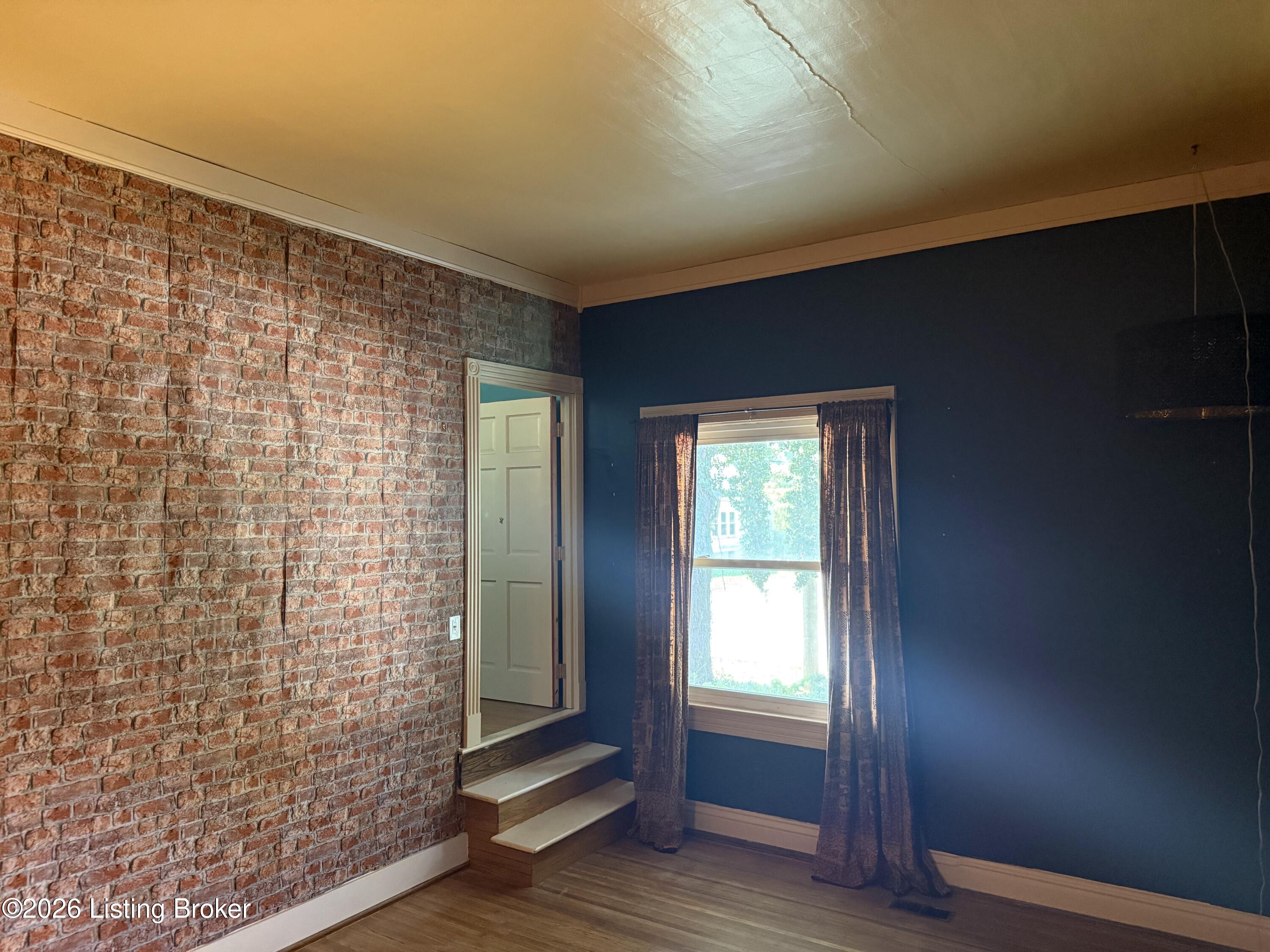 107 Cornell Pl Property Photo 6