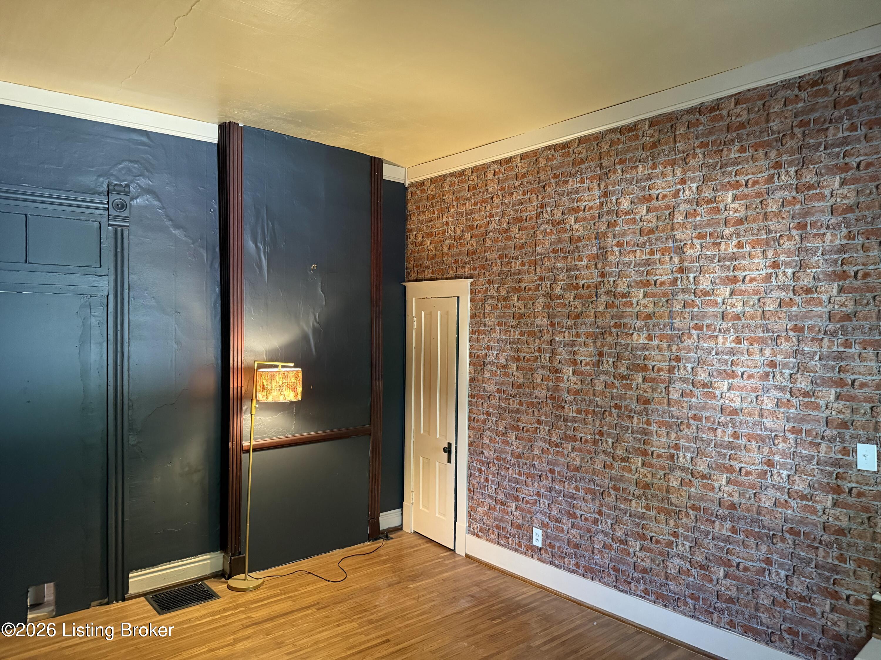 107 Cornell Pl Property Photo 7